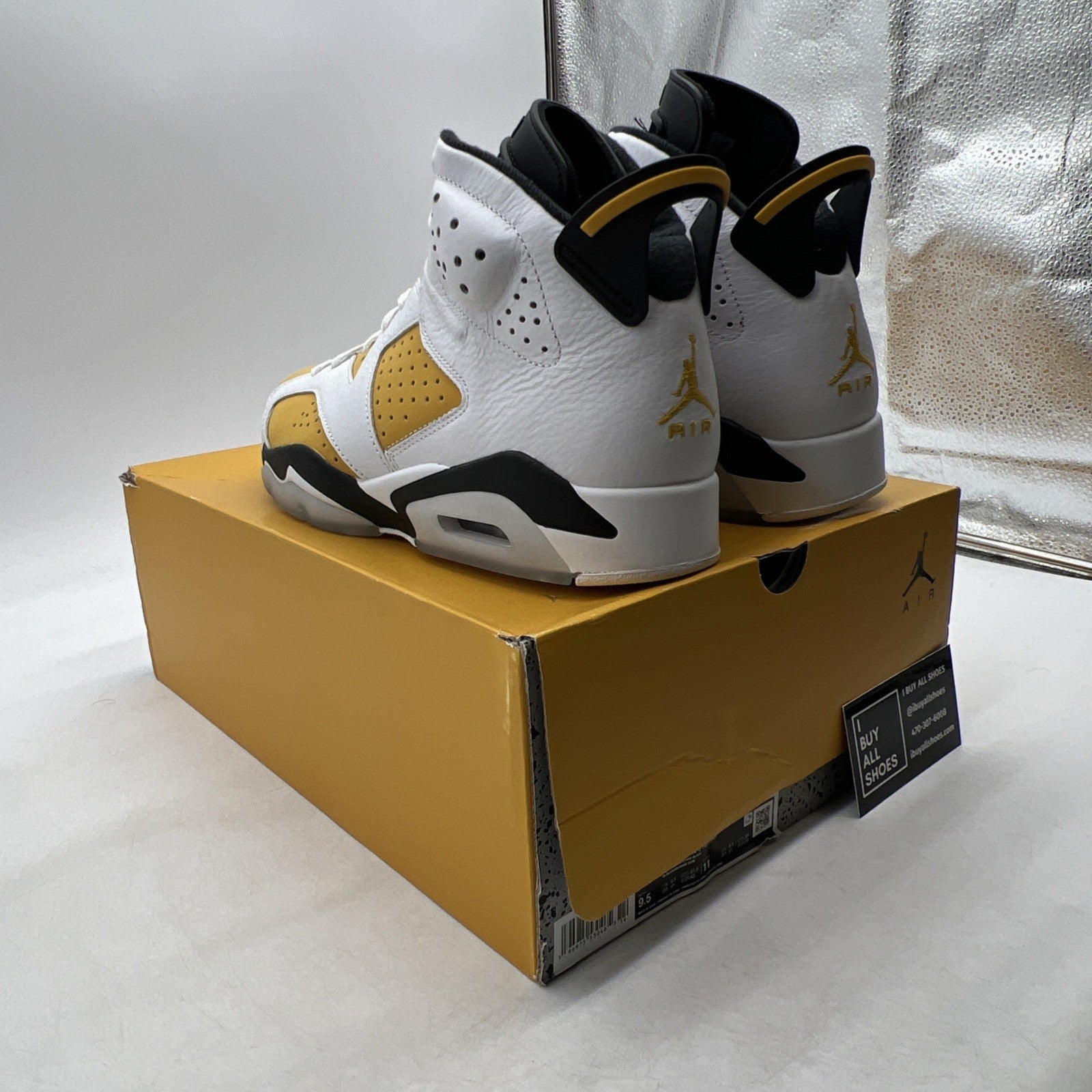 Size 9.5 - Air Jordan 6 Retro Yellow Ochre (CT8629-170)