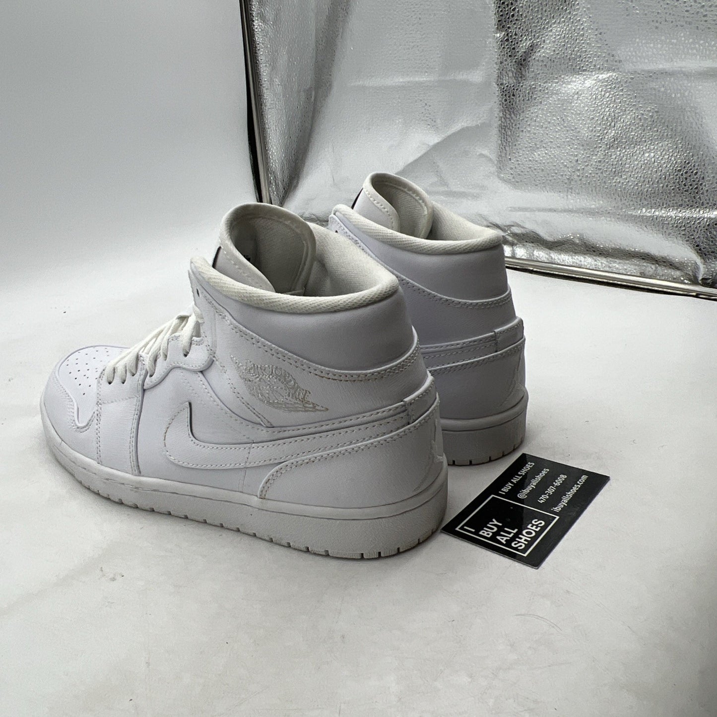 Size 9.5 - Air Jordan 1 2018 Mid Triple White (555724-100)