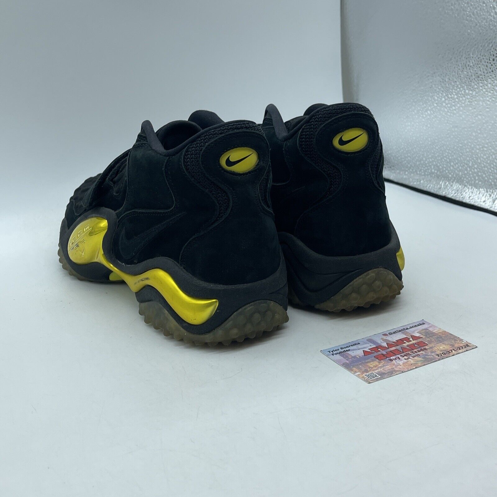 Size 12 - Nike Air Zoom Turf Jet 97 Qs Oregon Ducks Black Suede (585387-002)