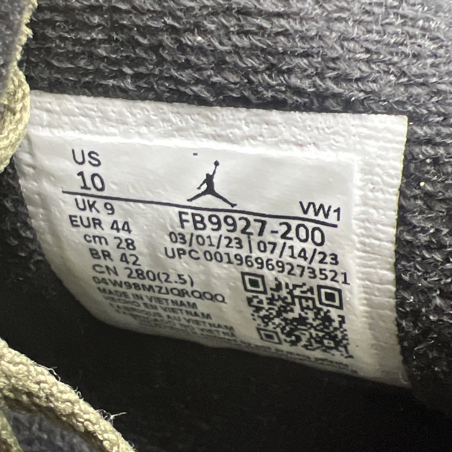 Size 10 - Air Jordan 4 SE Retro Low Craft - Olive (FB9927-200)