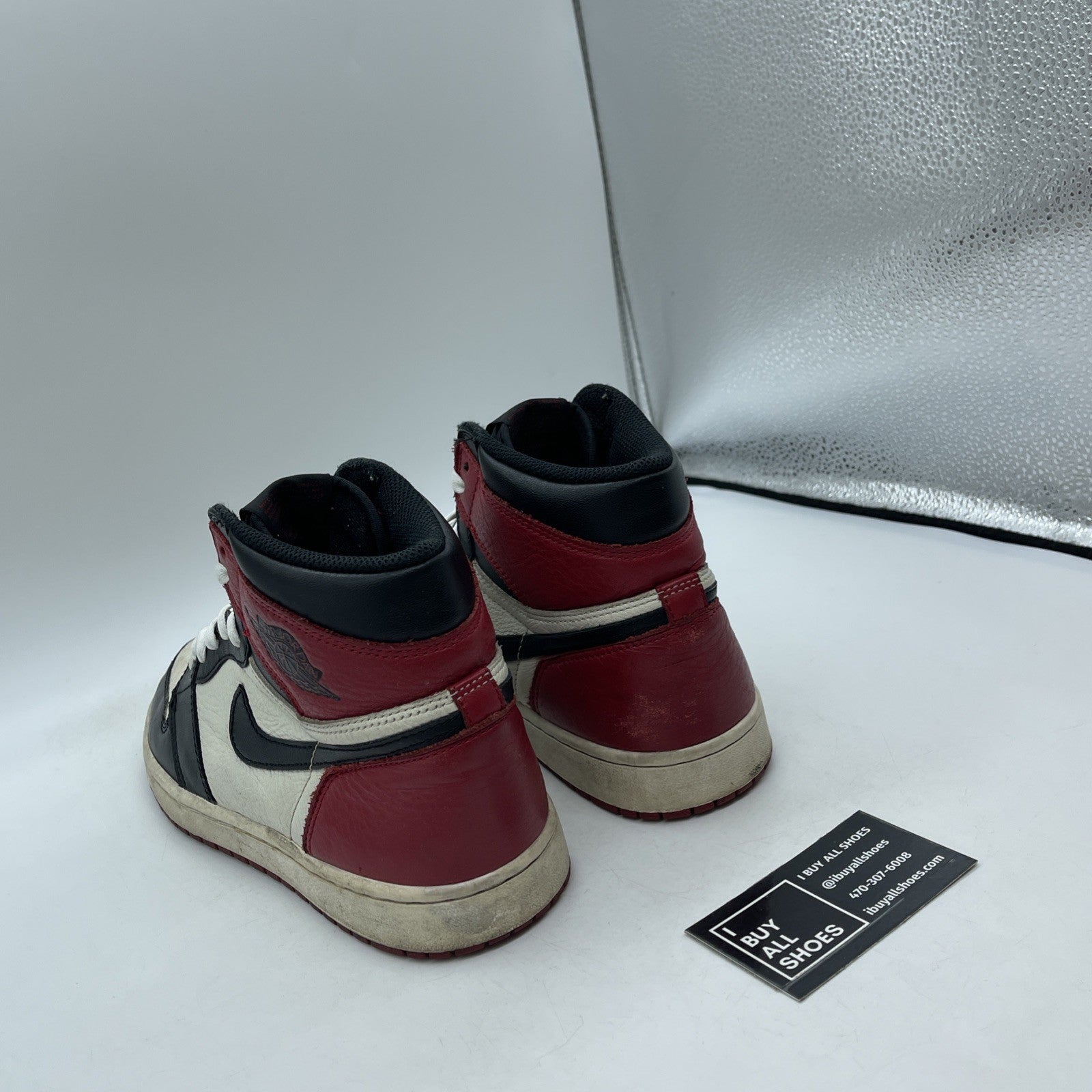 Size 8.5 - Jordan 1 Retro OG High Bred Toe Black Red Leather (555088-610)