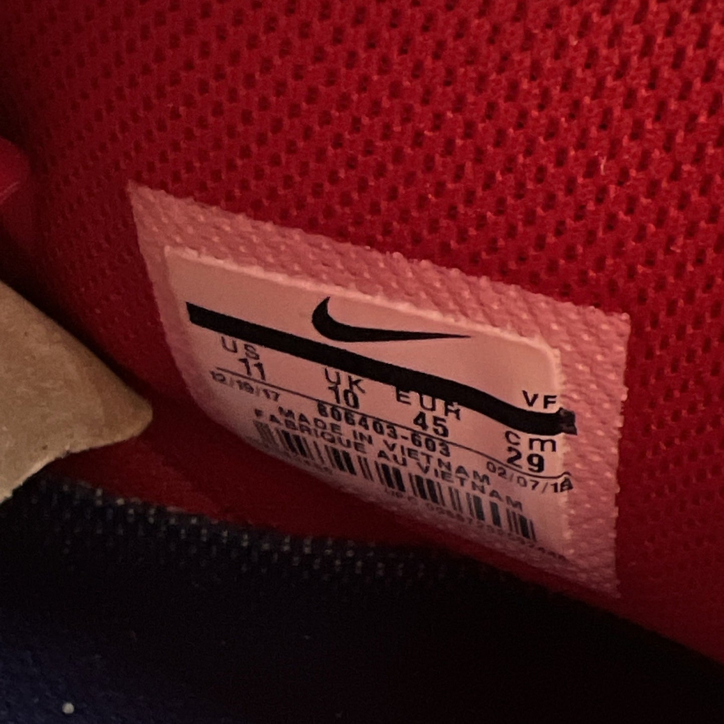 Size 11 - Nike Air Force 1 '07 LV8 High Red (806403-603)
