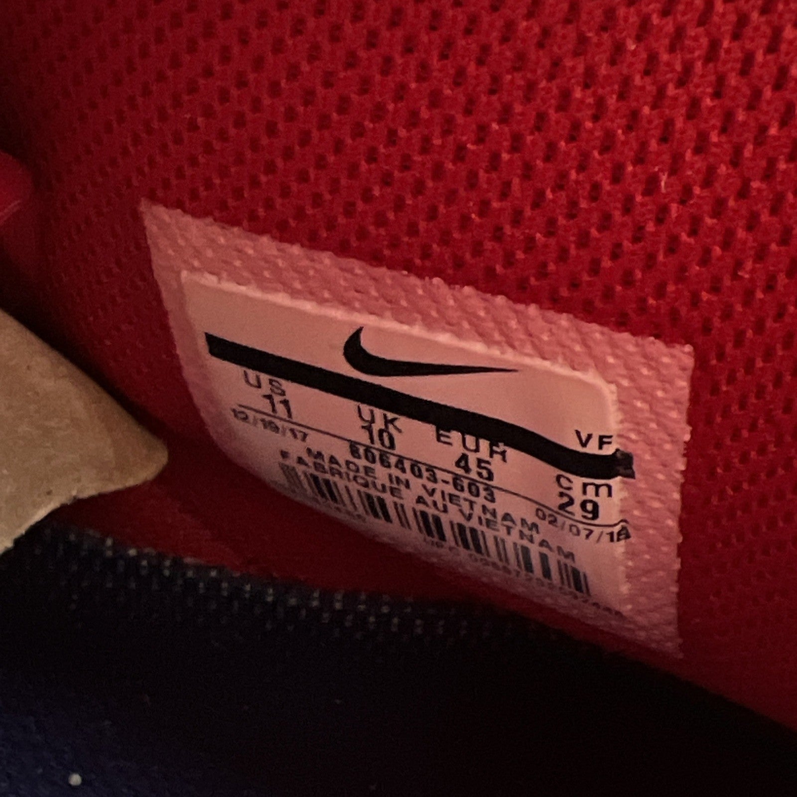 Size 11 - Nike Air Force 1 '07 LV8 High Red (806403-603)