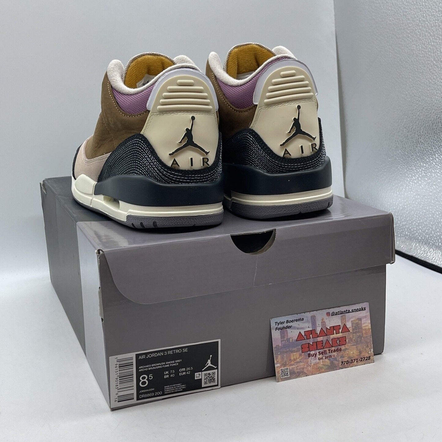 Size 8.5 - Air Jordan 3 Retro SE Winterized Brown Black Suede (DR8869-200)