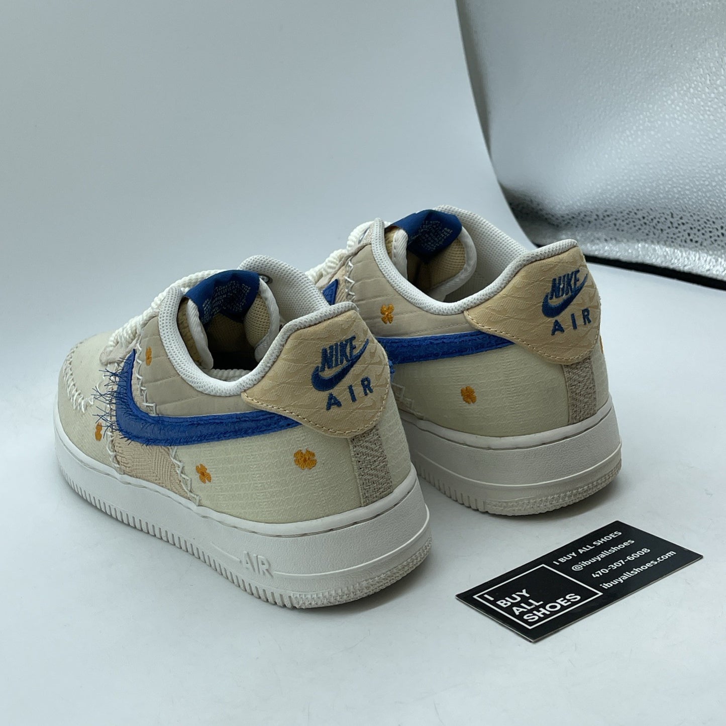 Size 10.5 - Nike Air Force 1 '07 LA Flea Tan White Suede (DV2215-100)