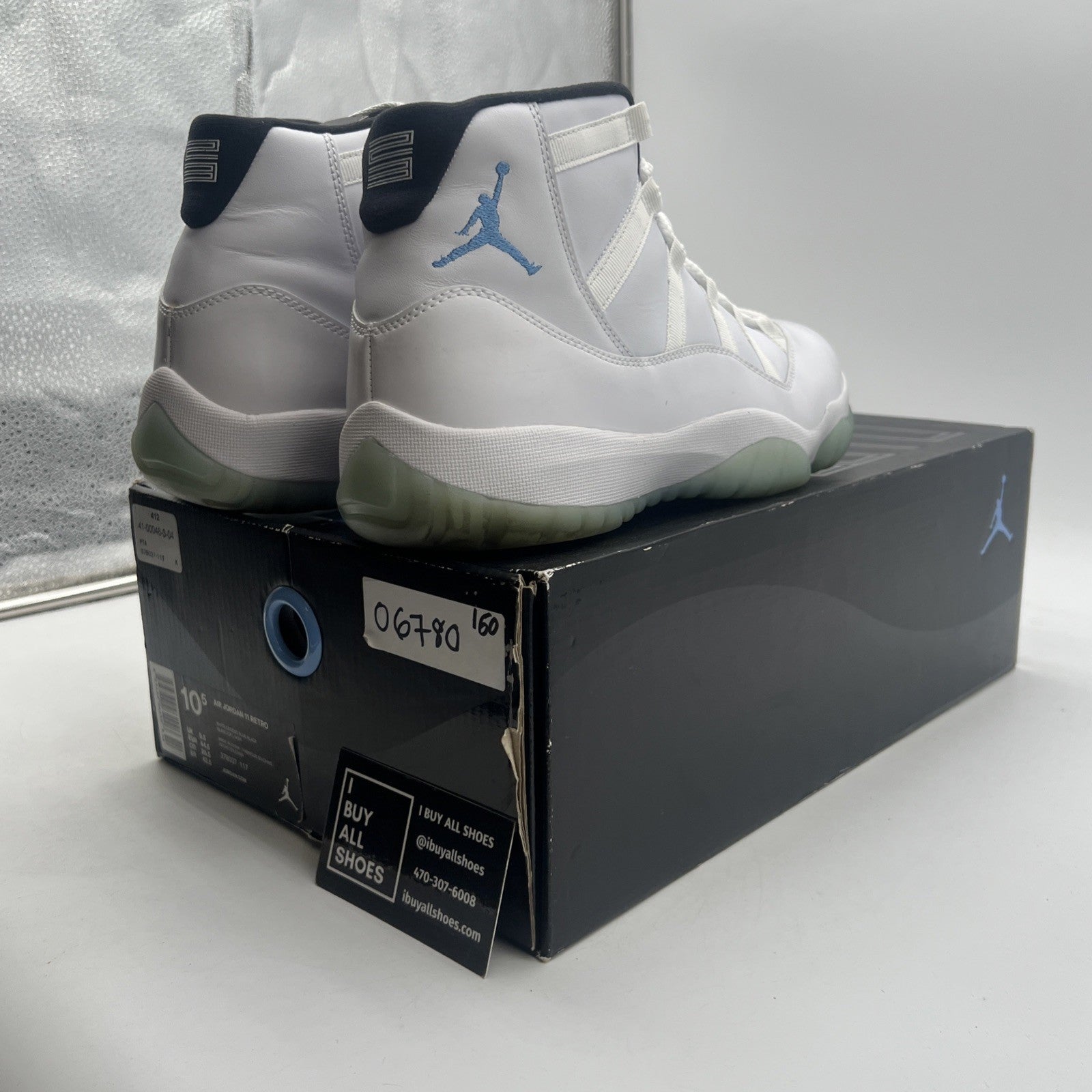 Size 10.5 - Air Jordan 11 Retro High Legend Blue (378037-117)