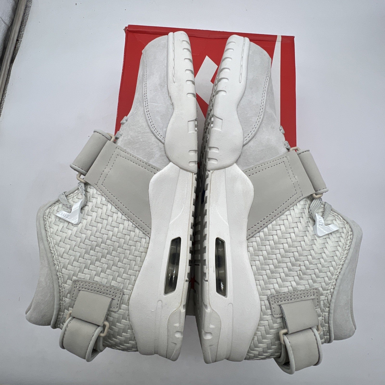 Size 13 - Nike Air Trainer Cruz Light Bone (777535-003)