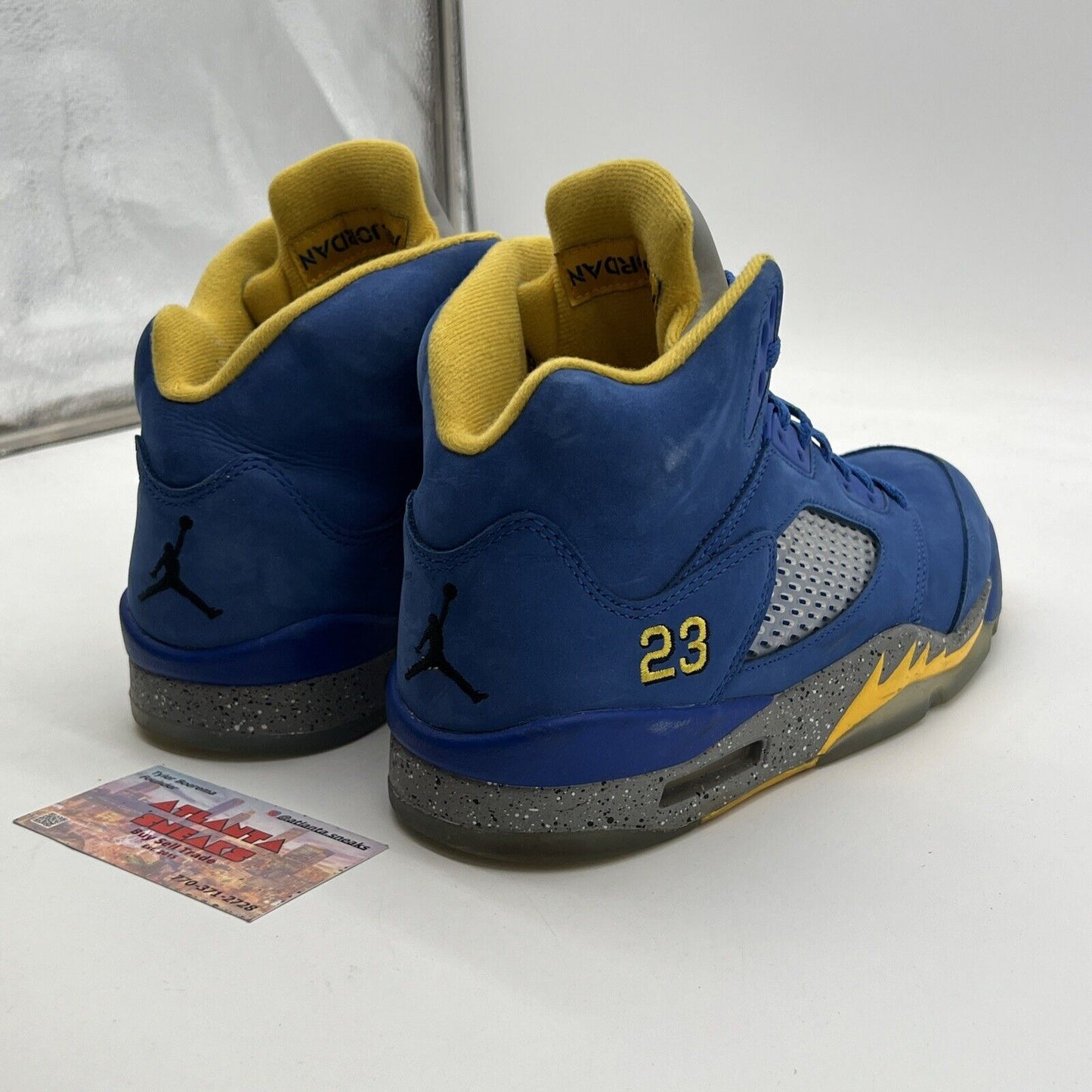 Size 8.5 - Air Jordan 5 Retro Laney (CD2720-400)