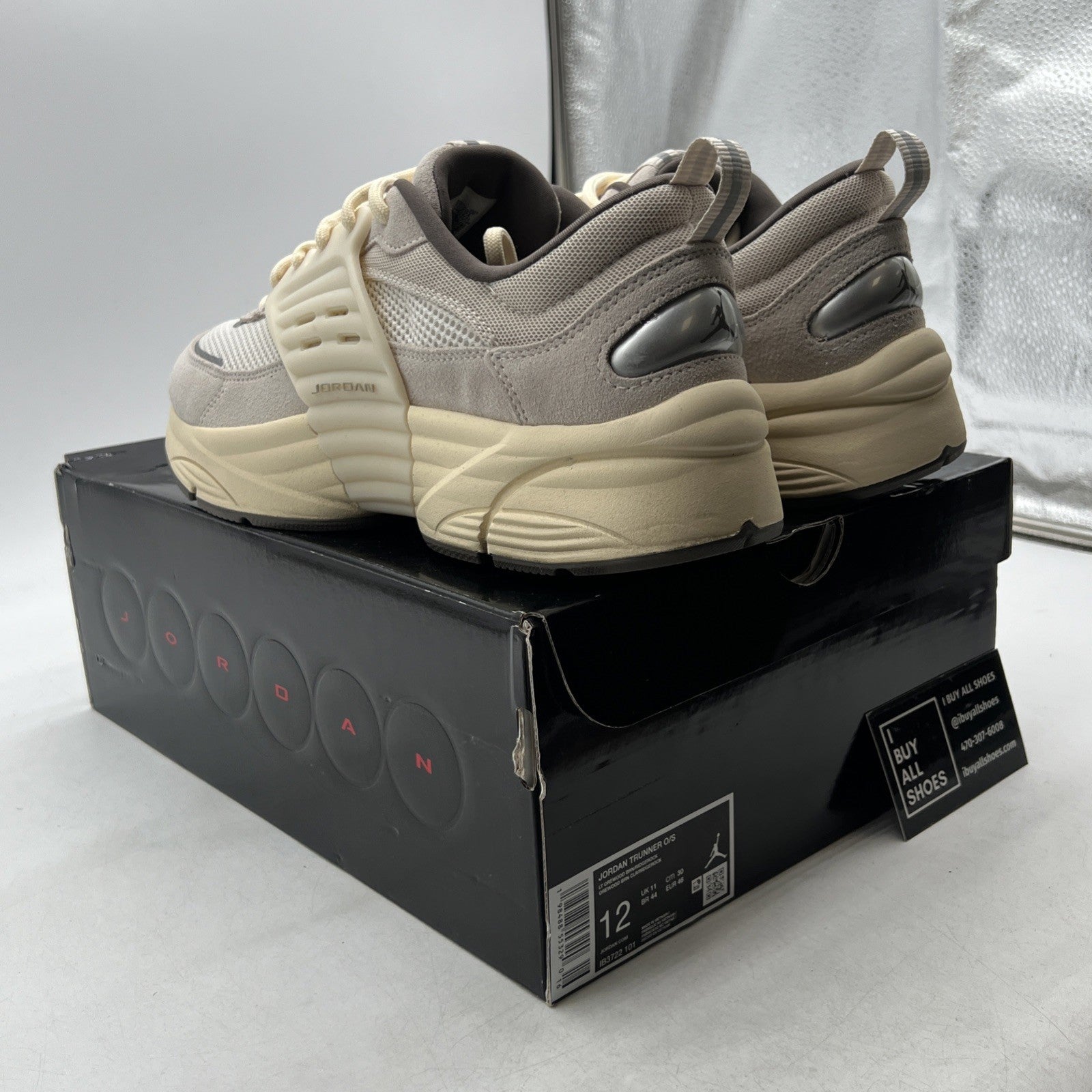 Size 12 - Air Jordan Trunner O/S Light Orewood Brown (IB3722-101)