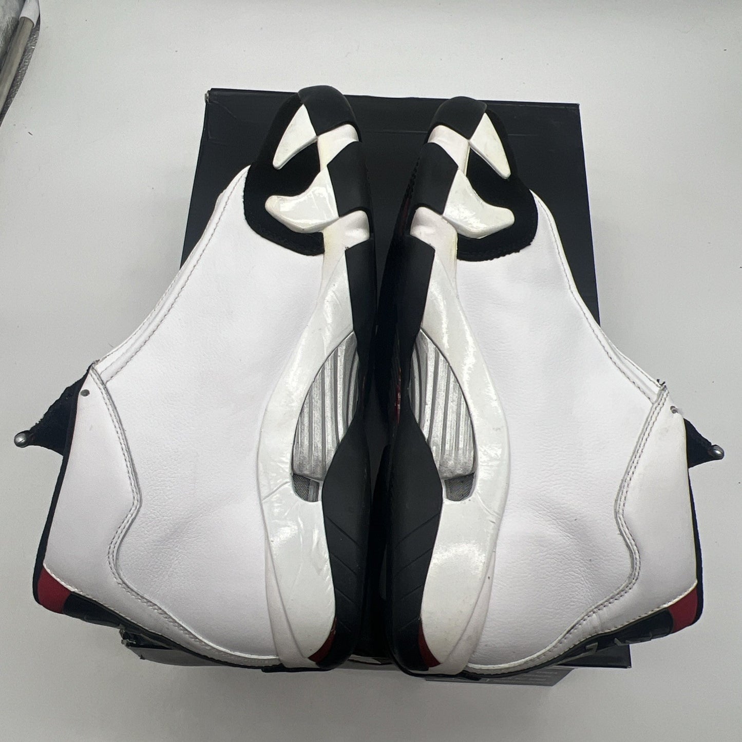 Size 11.5 - Air Jordan 14 Retro 2014 Black Toe (487471-102)