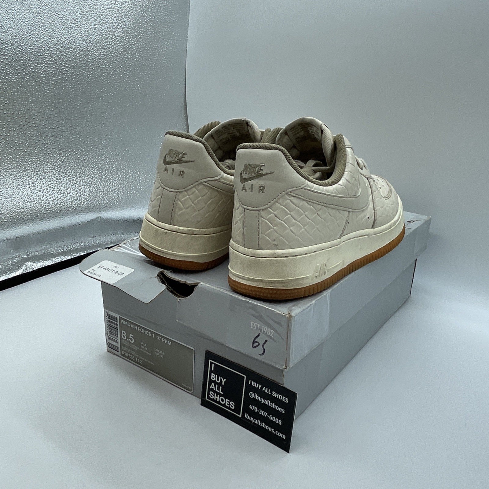 Size 8.5W - Nike Air Force 1 Premium Low 112 Brown Leather (616725-112)