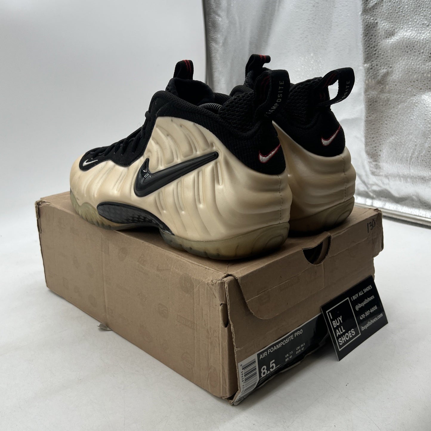 Size 8.5 - Nike Air Foamposite Pro 2010 Pearl (624041-206)