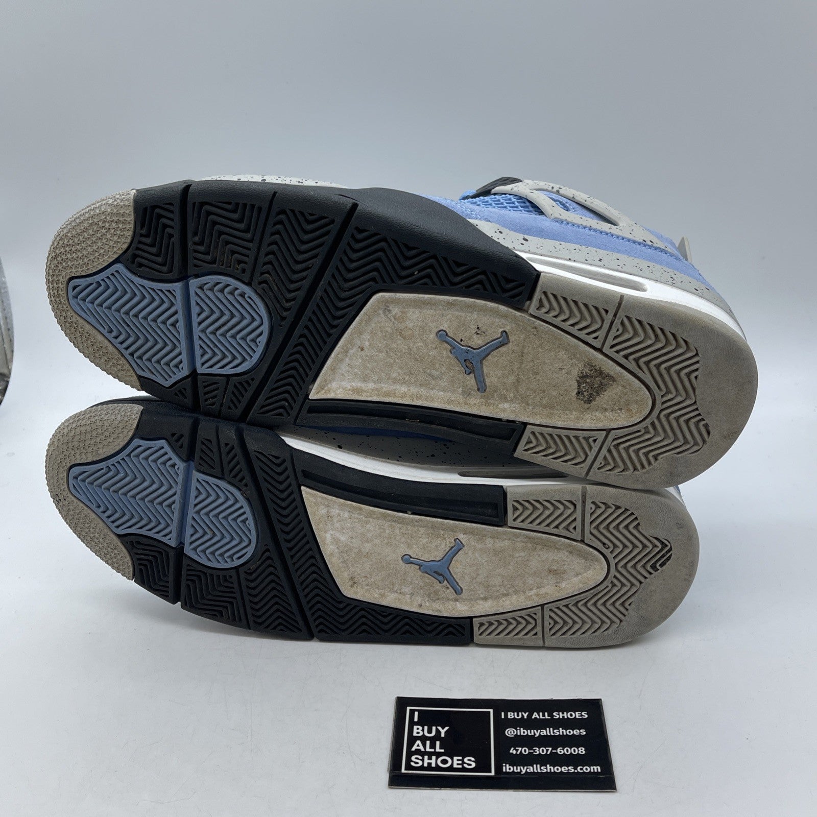 Size 10.5 - Air Jordan 4 Retro Mid University Blue (CT8527-400)