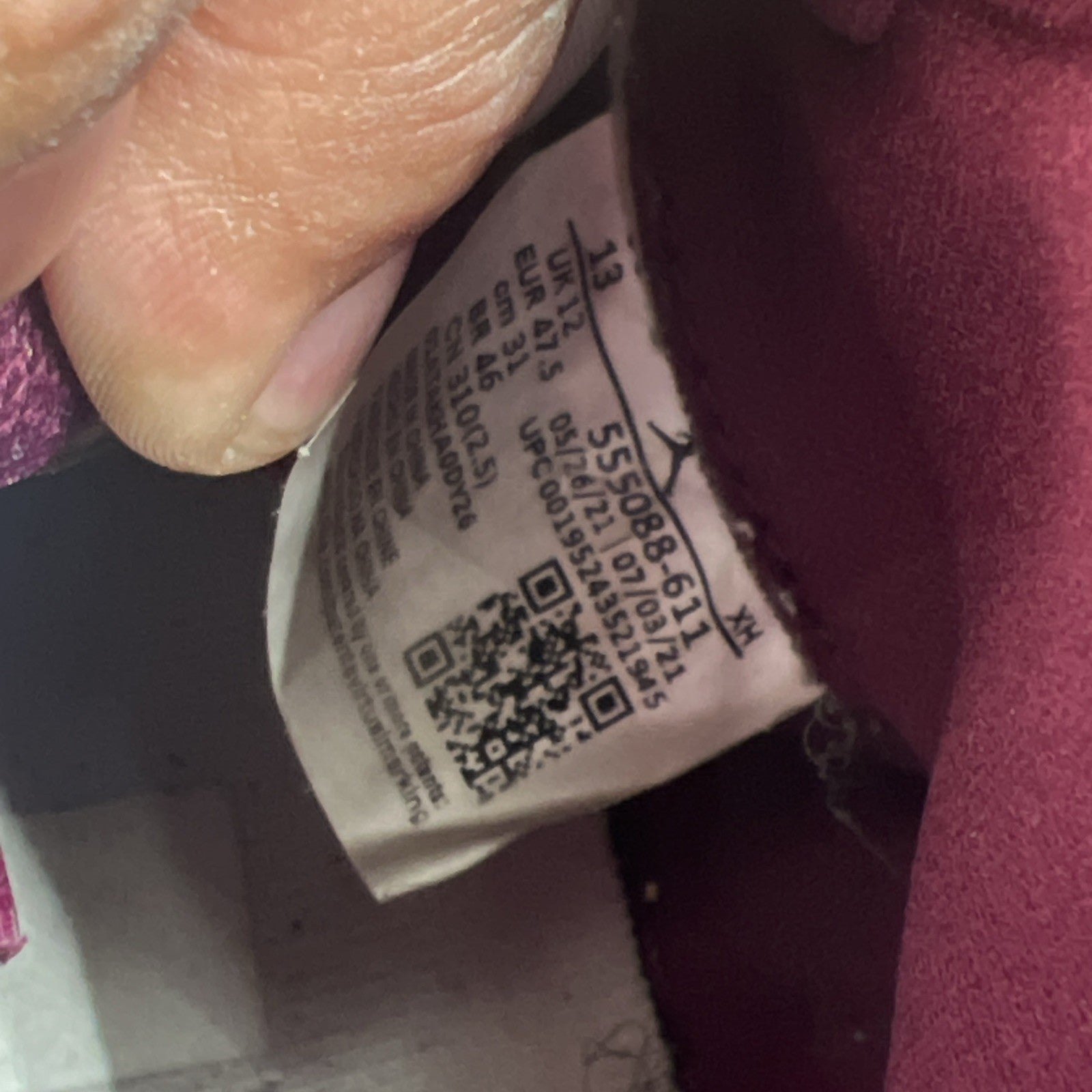 Size 13 - Air Jordan 1 Retro High OG Bordeaux (555088-611)