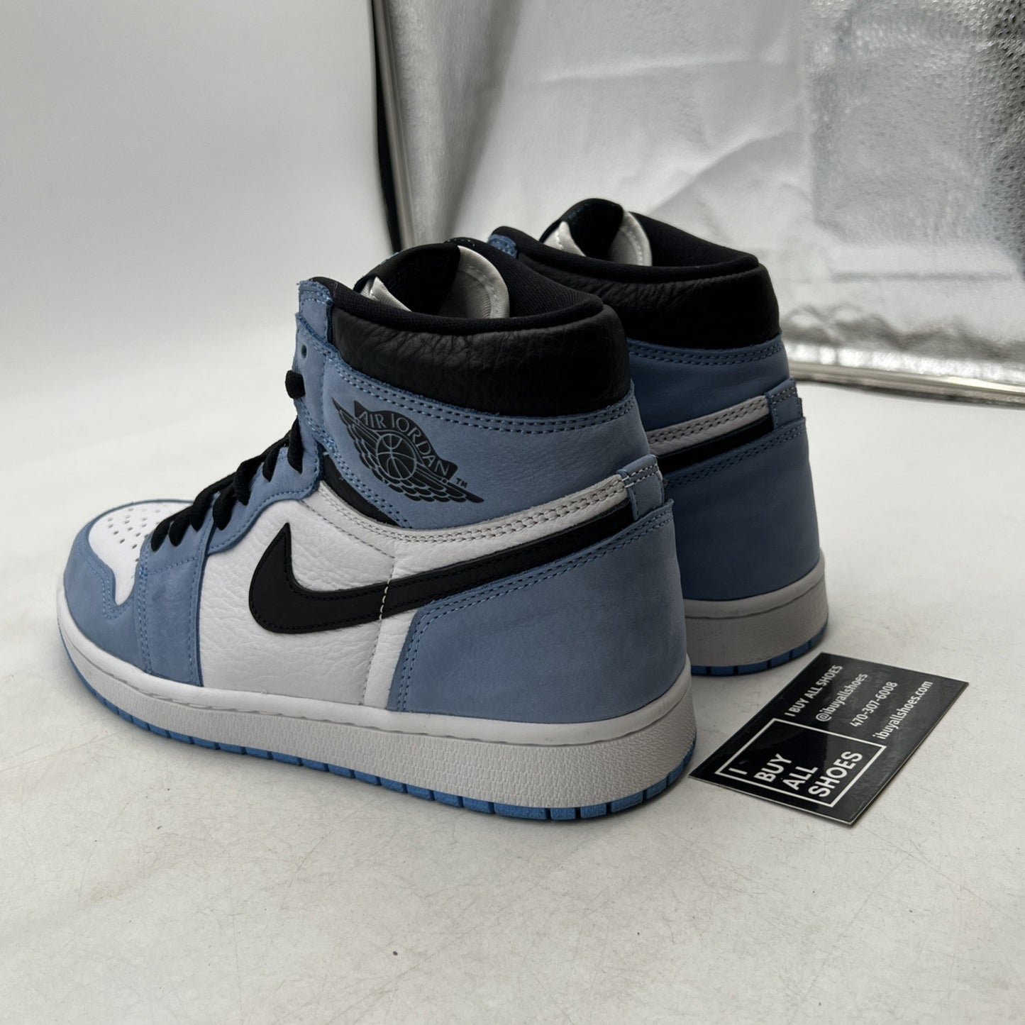 Size 9 - Air Jordan 1 Retro OG High University Blue (555088-134)