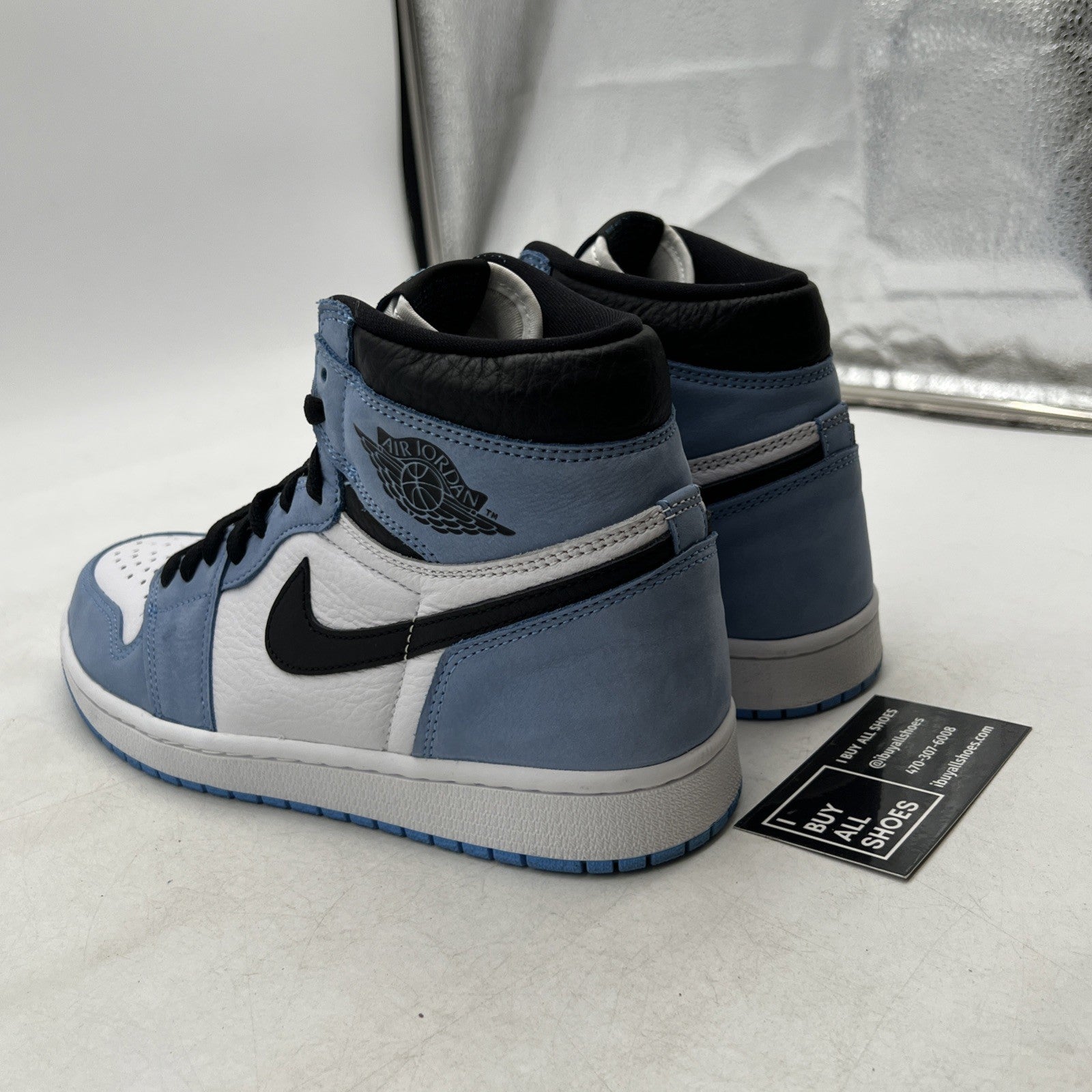 Size 9 - Air Jordan 1 Retro OG High University Blue (555088-134)
