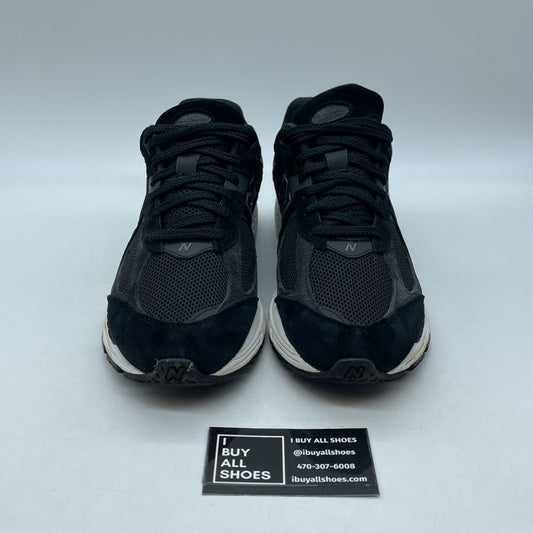 Size 8.5 - New Balance 2002R Black Gunmetal Grey Suede Leather (M2002RBK)