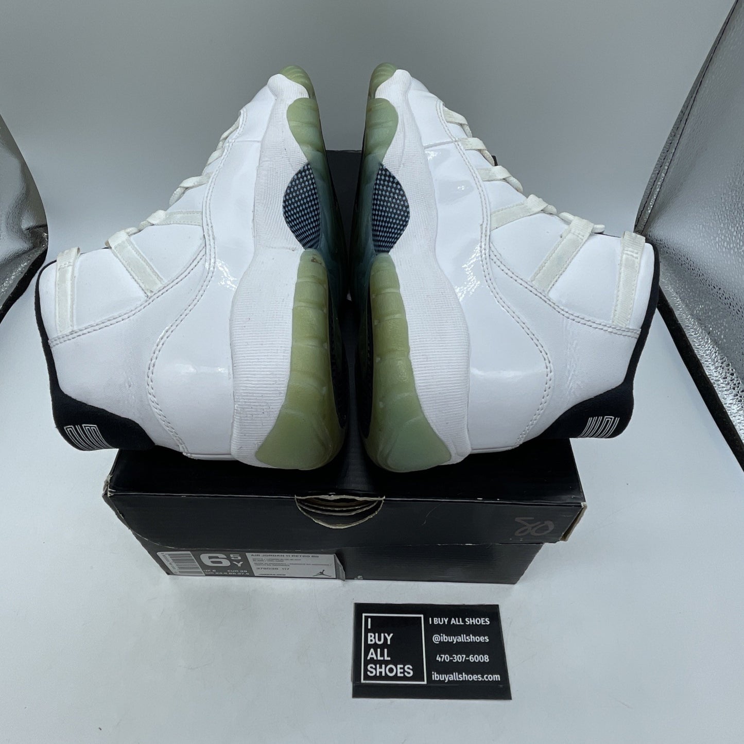 Size 6.5Y (GS) - Air Jordan 11 High Legend Blue (378038-117)