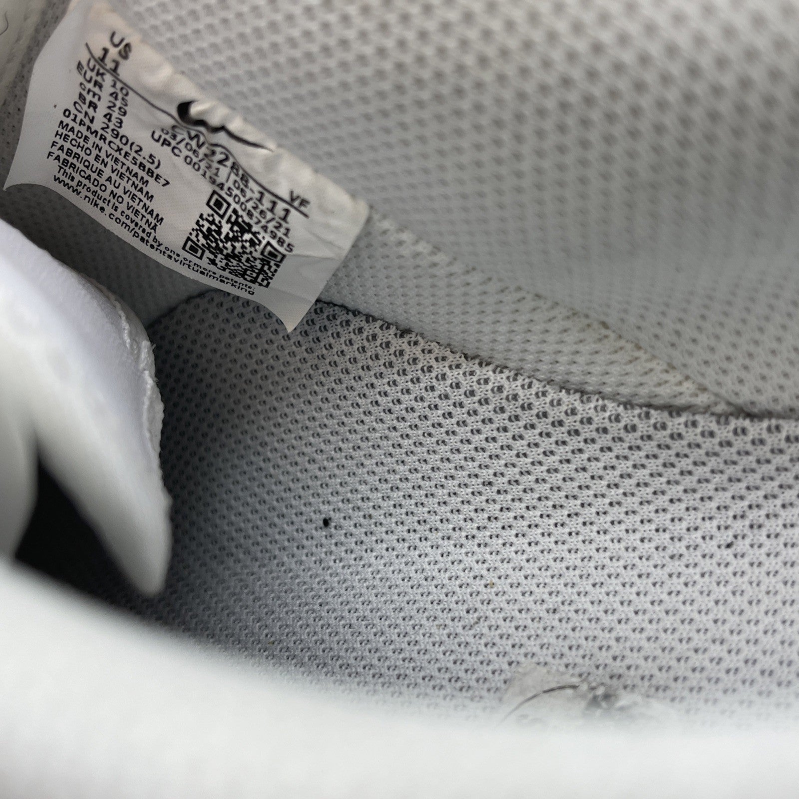 Size 11 - Nike Air Force 1 '07 Low Triple White Leather (CW2288-111)