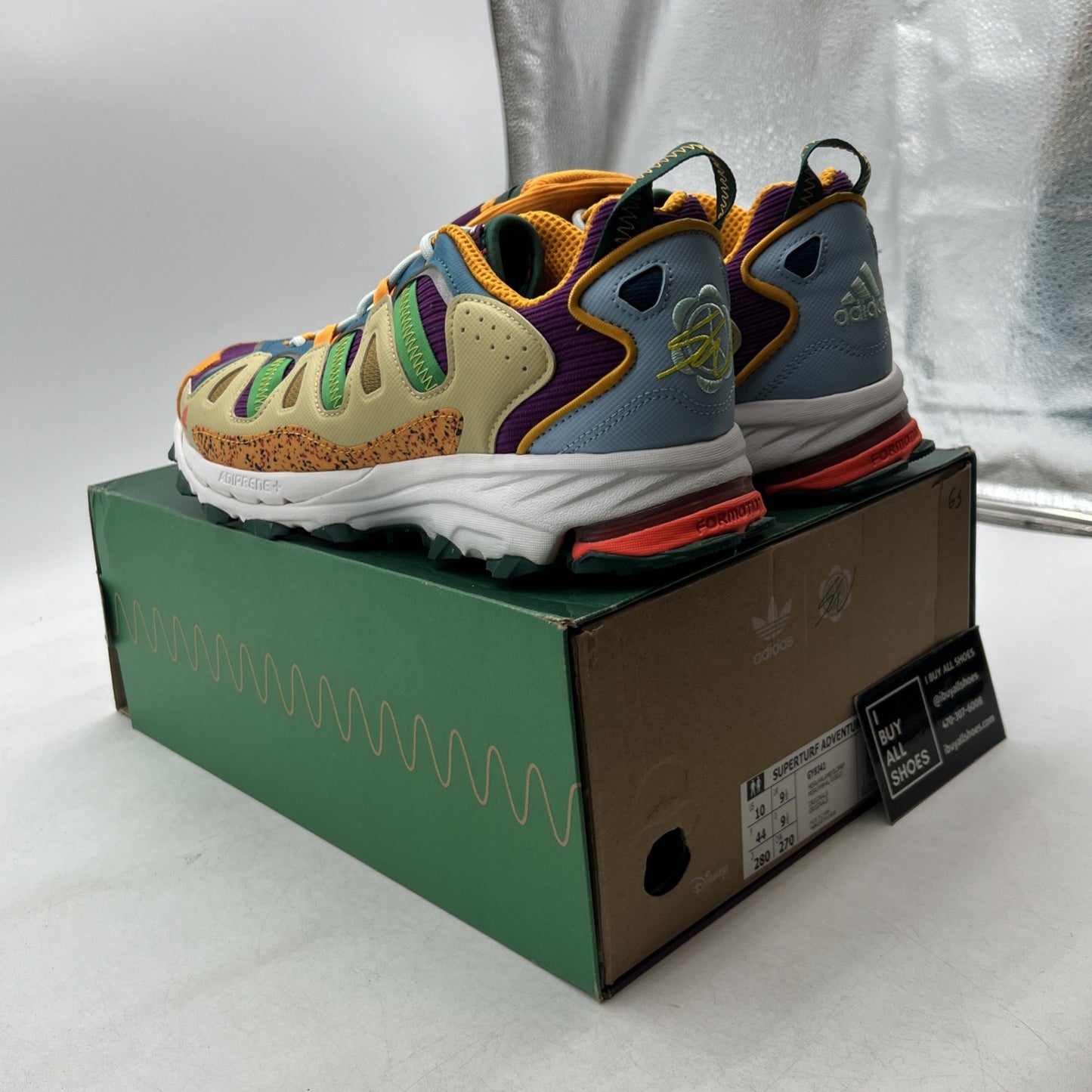 Size 10 - Sean Wotherspoon x Disney x Adidas Superturf Adventure Jiminy Cricket