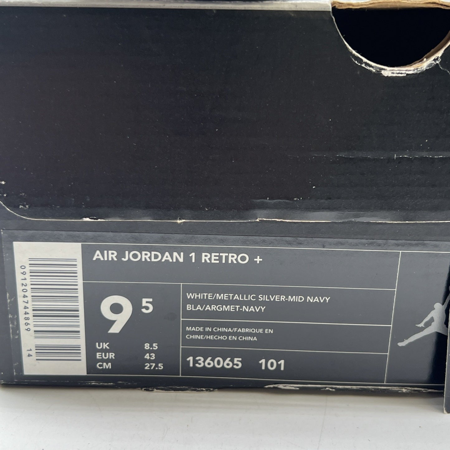Size 9.5 - Air Jordan 1 Retro + Midnight Navy (136065-101)