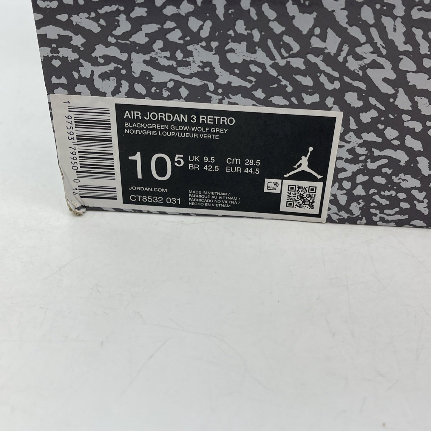 Size 10.5 - Air Jordan 3 Retro Green Glow Black Suede Leather (CT8532-031)