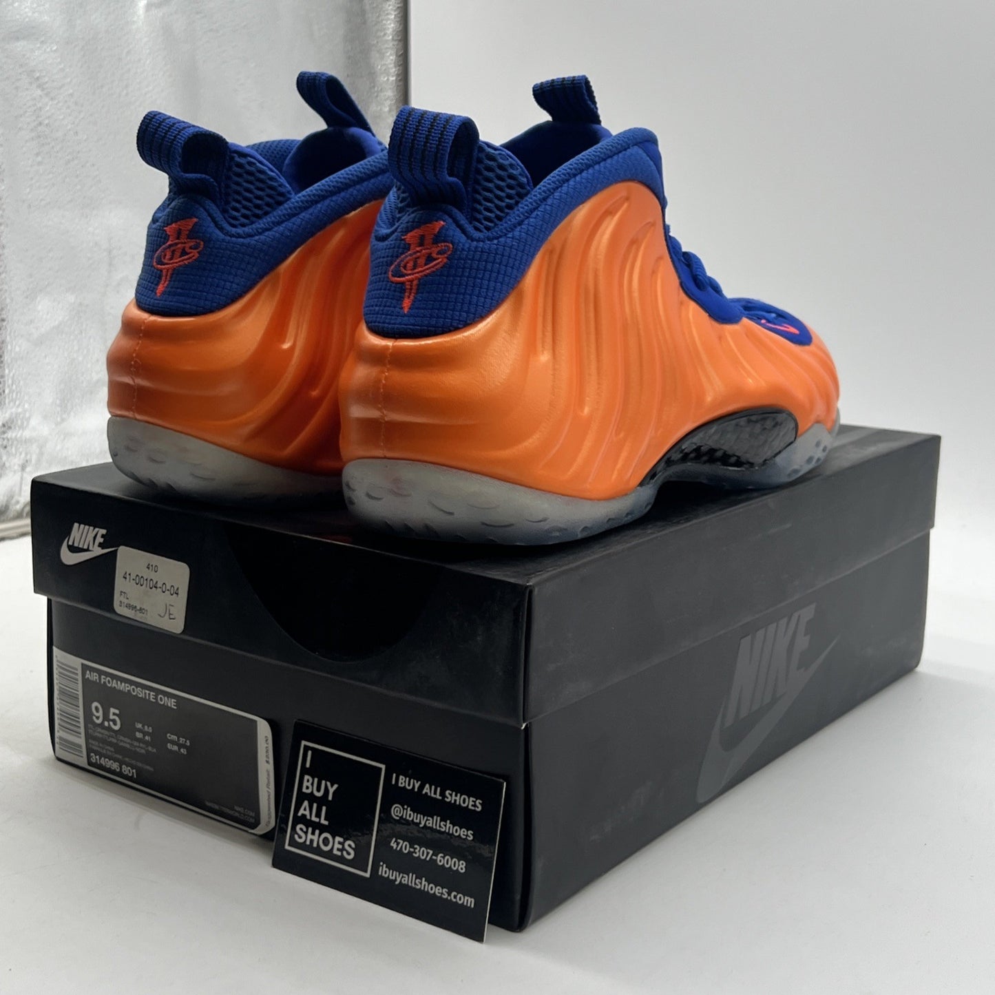 Size 9.5 - Nike Air Foamposite One Knicks (314996-801)