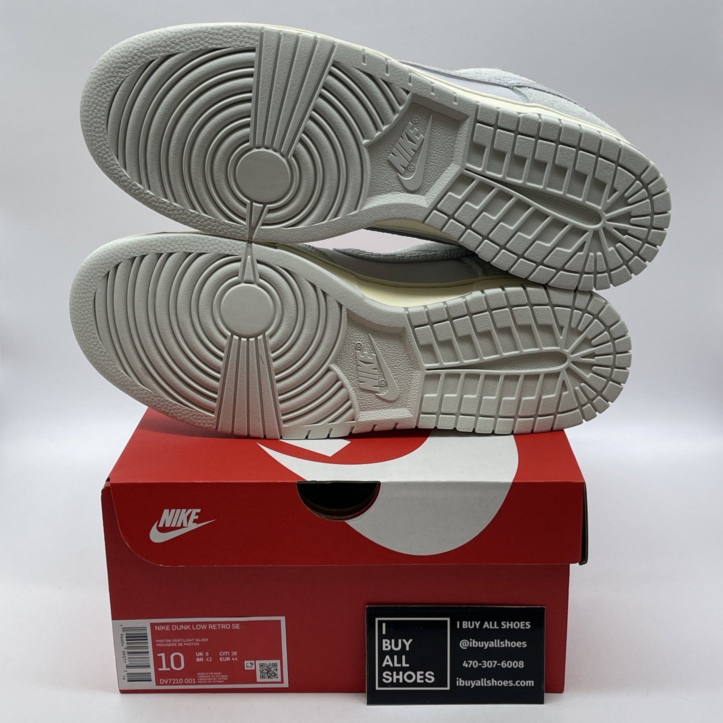 Size 10 - Nike Dunk SE Low Gone Fishing - Chinook Salmon Grey (DV7210-001)