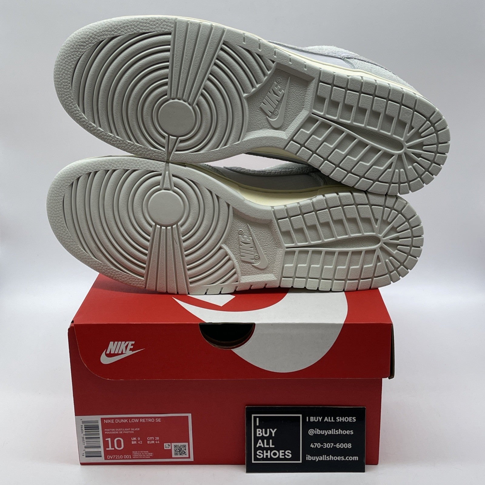 Size 10 - Nike Dunk SE Low Gone Fishing - Chinook Salmon Grey (DV7210-001)