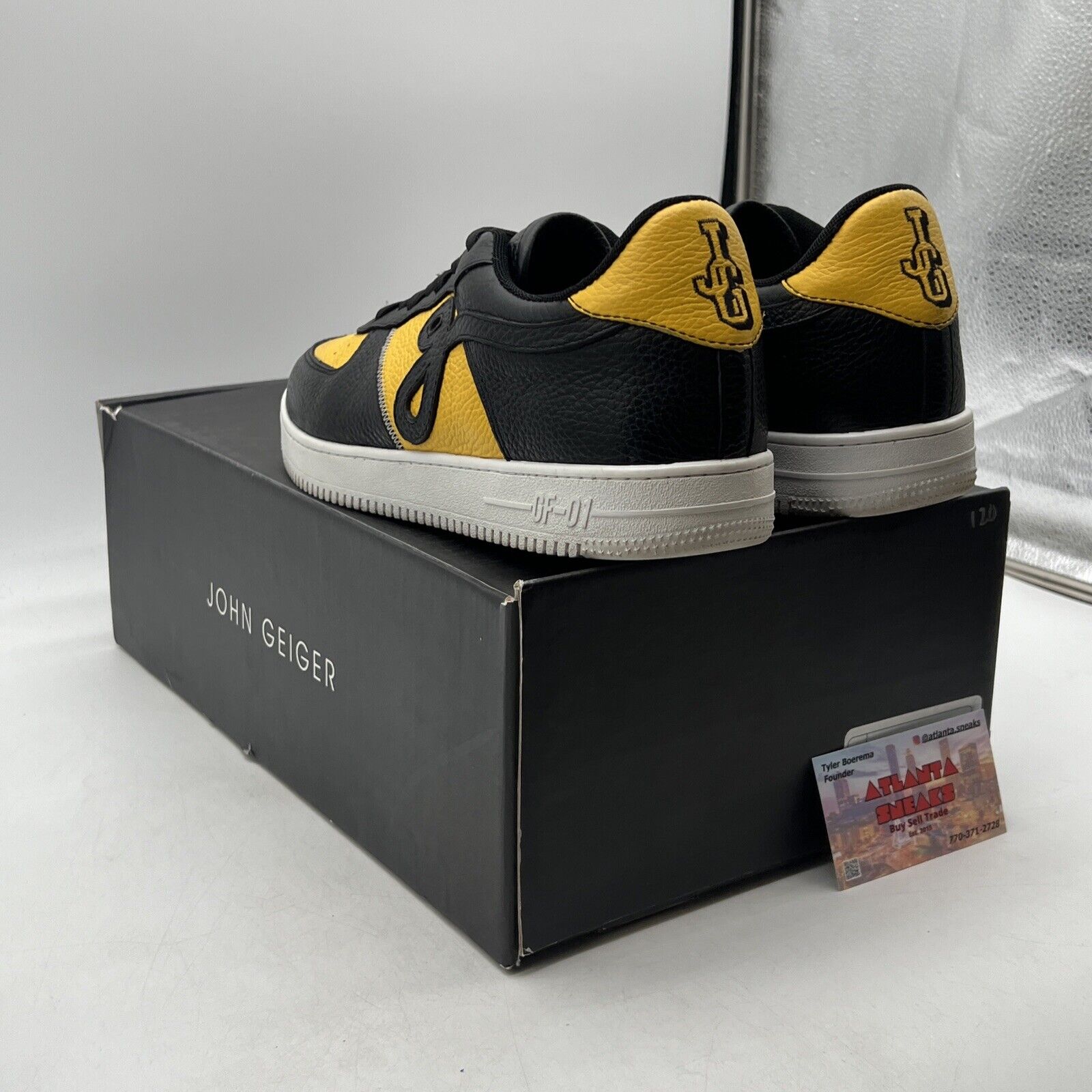 Size 11 - John Geiger GF-01 Black & Yellow (2022) |