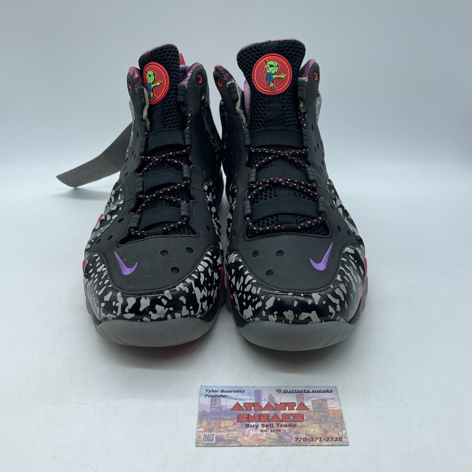 Size 9.5 - Nike Barkley Posite Max Area 72 Black Suede Leather (588527-060)