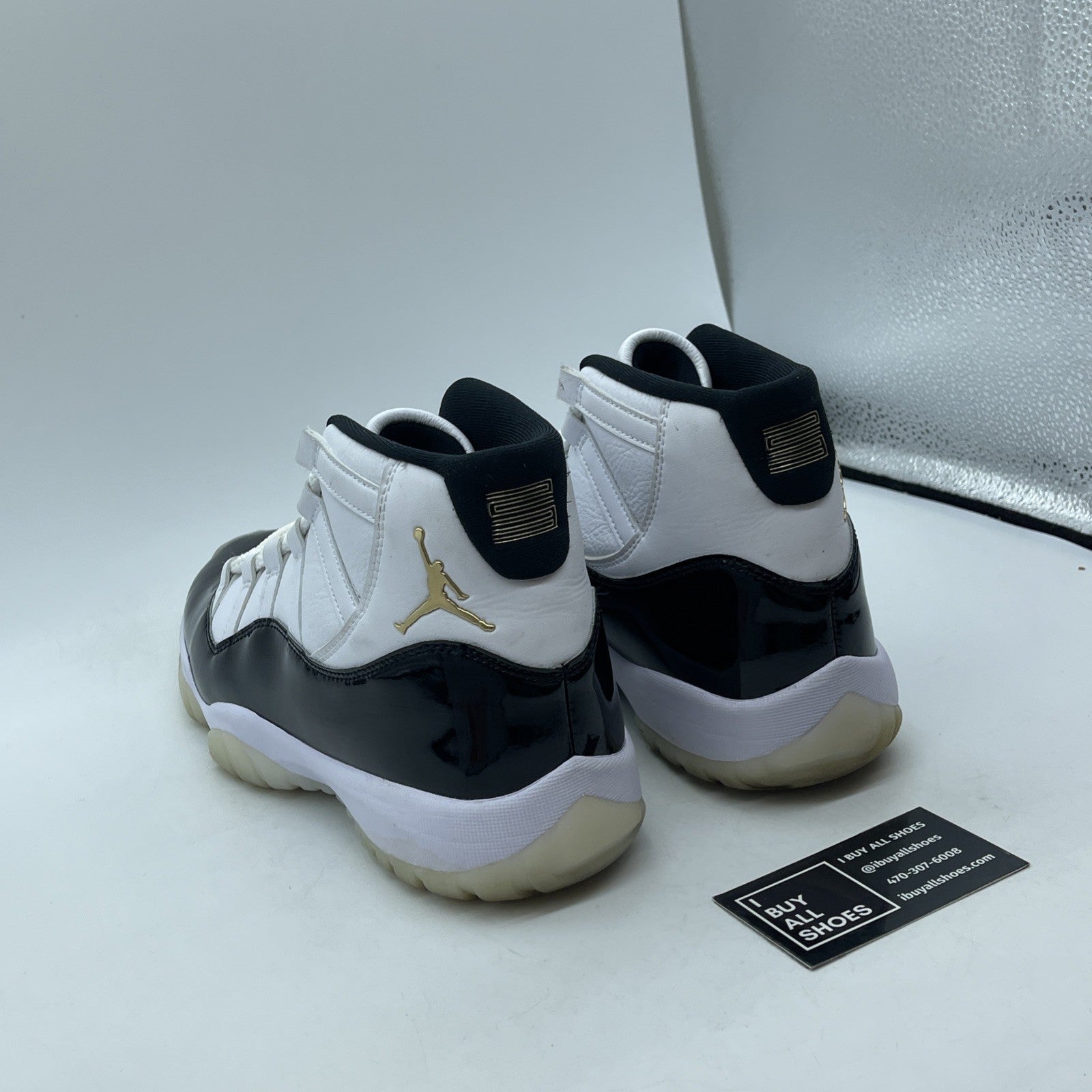 Size 10.5 - Air Jordan 11 Retro Mid Gratitude Defining Moments (CT8012-170)