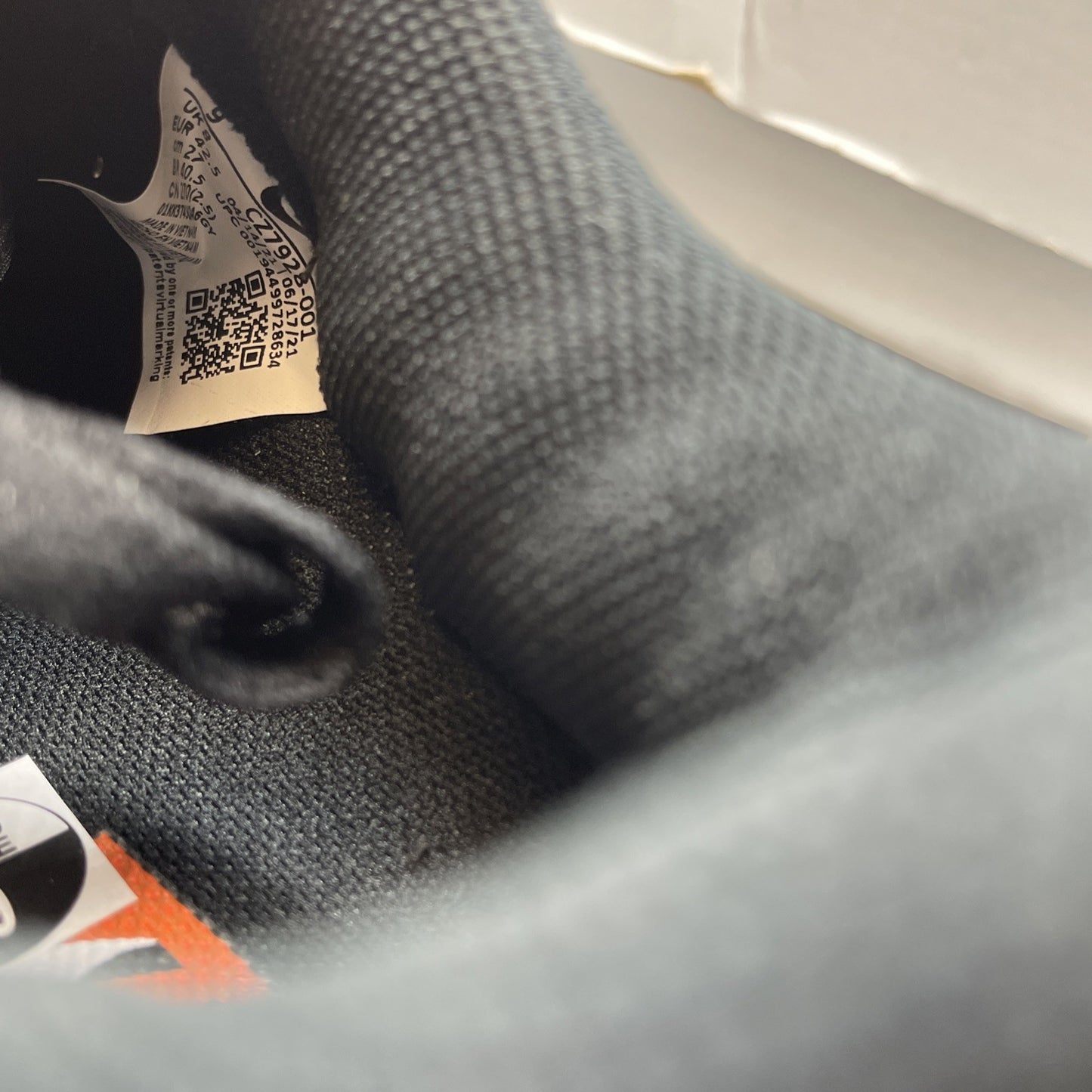 Size 9 - Kith x Nike Air Force 1 Low NYC Away (CZ7928-001)