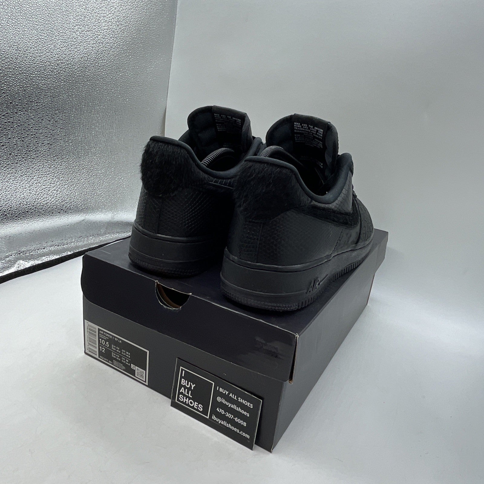 Size 10.5 - Nike Air Force 1 07 LX Low Black Pony Hair Snakeskin (HQ1977-001)