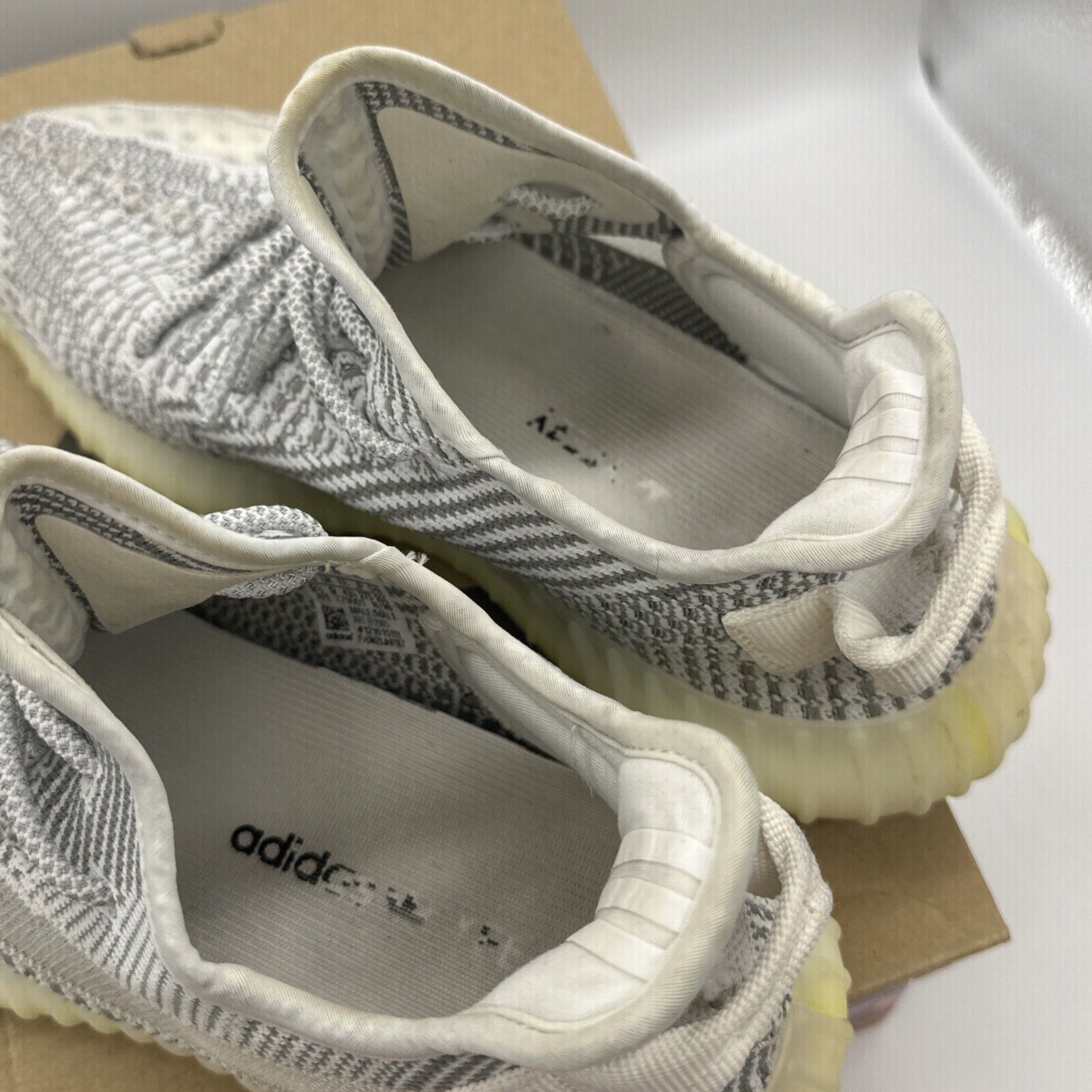 Size 9.5 - adidas Yeezy Boost 350 V2 Static Non-Reflective