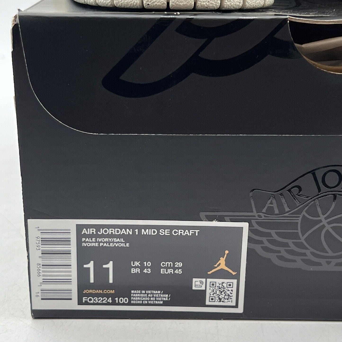Size 11 - Air Jordan 1 SE Craft Mid Pale Ivory Suede (FQ3224-100).