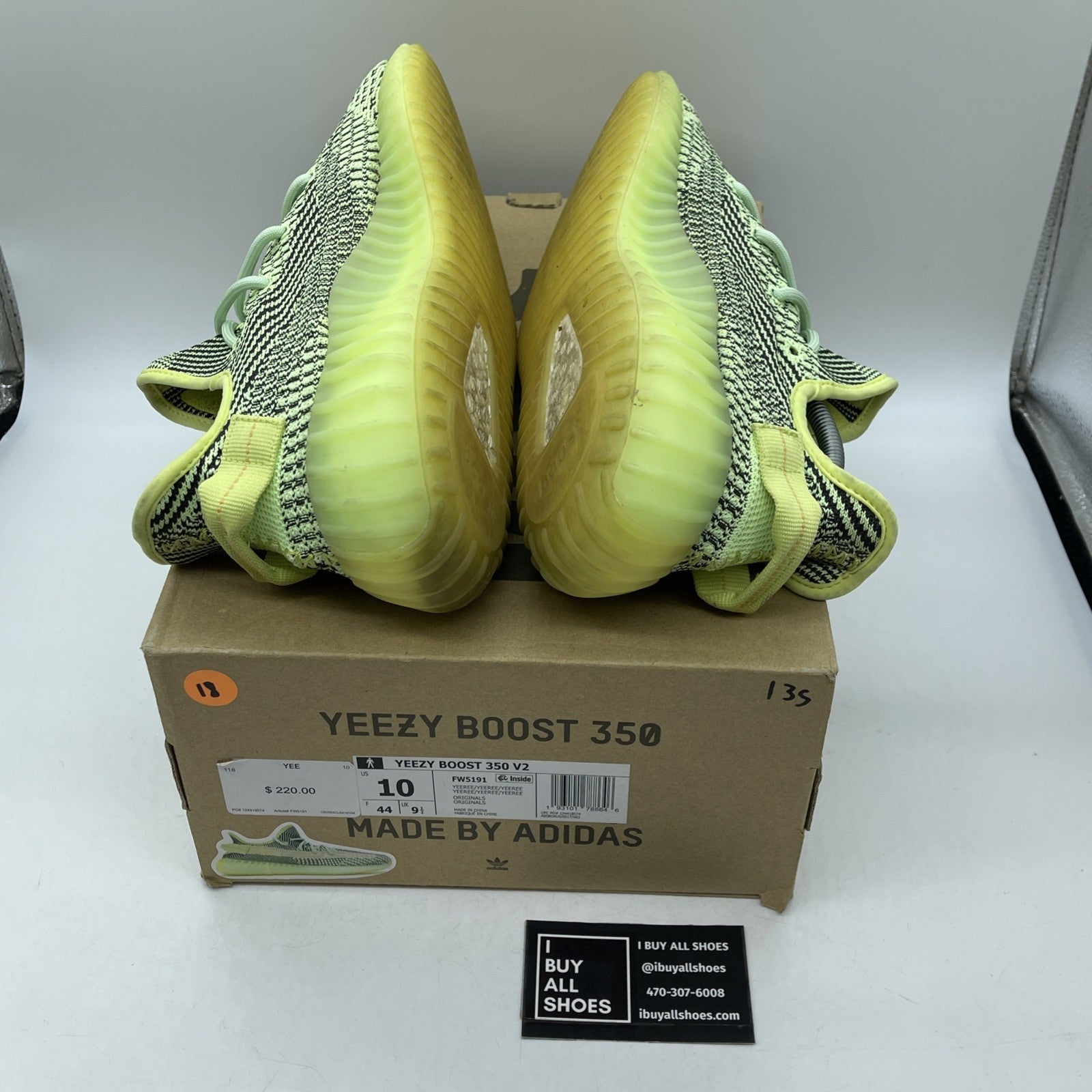 Size 10 - adidas Yeezy Boost 350 V2 Yeezreel Non-Reflective Black (FW5191)
