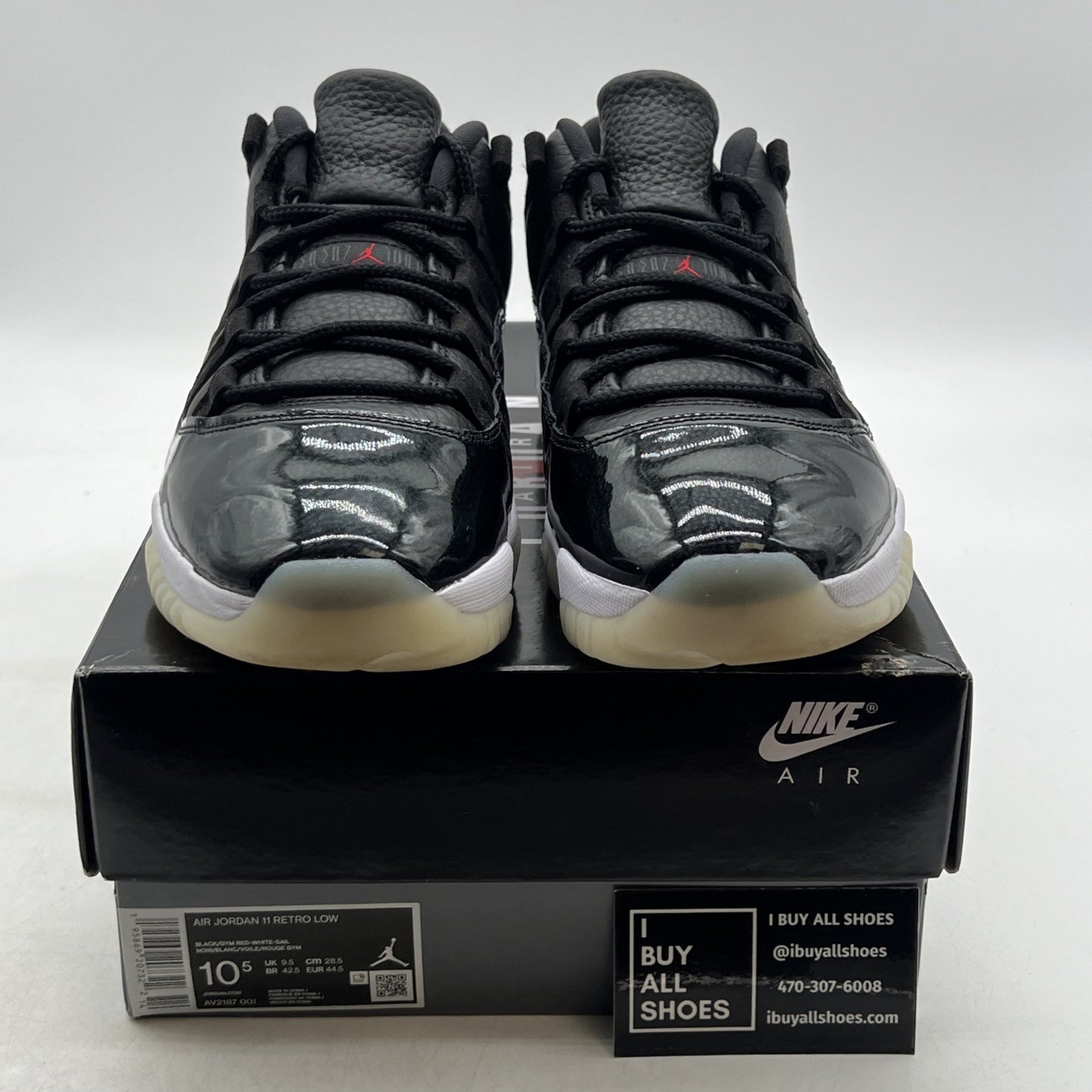 Size 10.5 - Air Jordan 11 Retro Low 72-10 (AV2187-001)