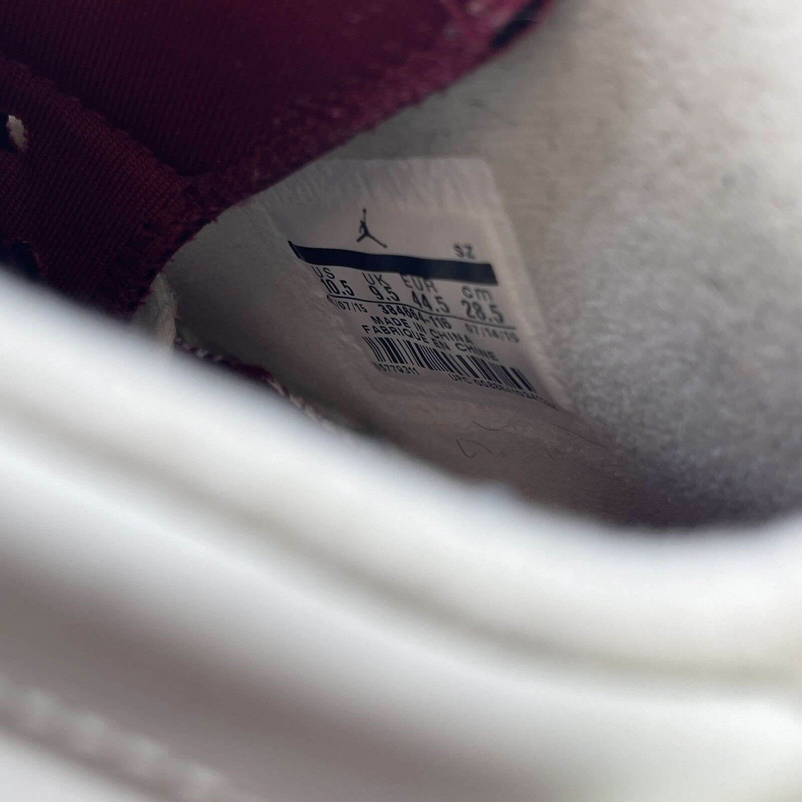 Size 10.5 - Air Jordan 6 Retro 2015 Maroon White Suede Leather (384664-116)