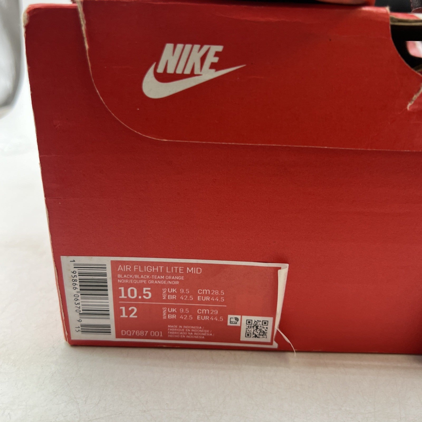 Size 10.5 - Nike Air Flight Lite Mid Black Team Orange (DQ7687-001)