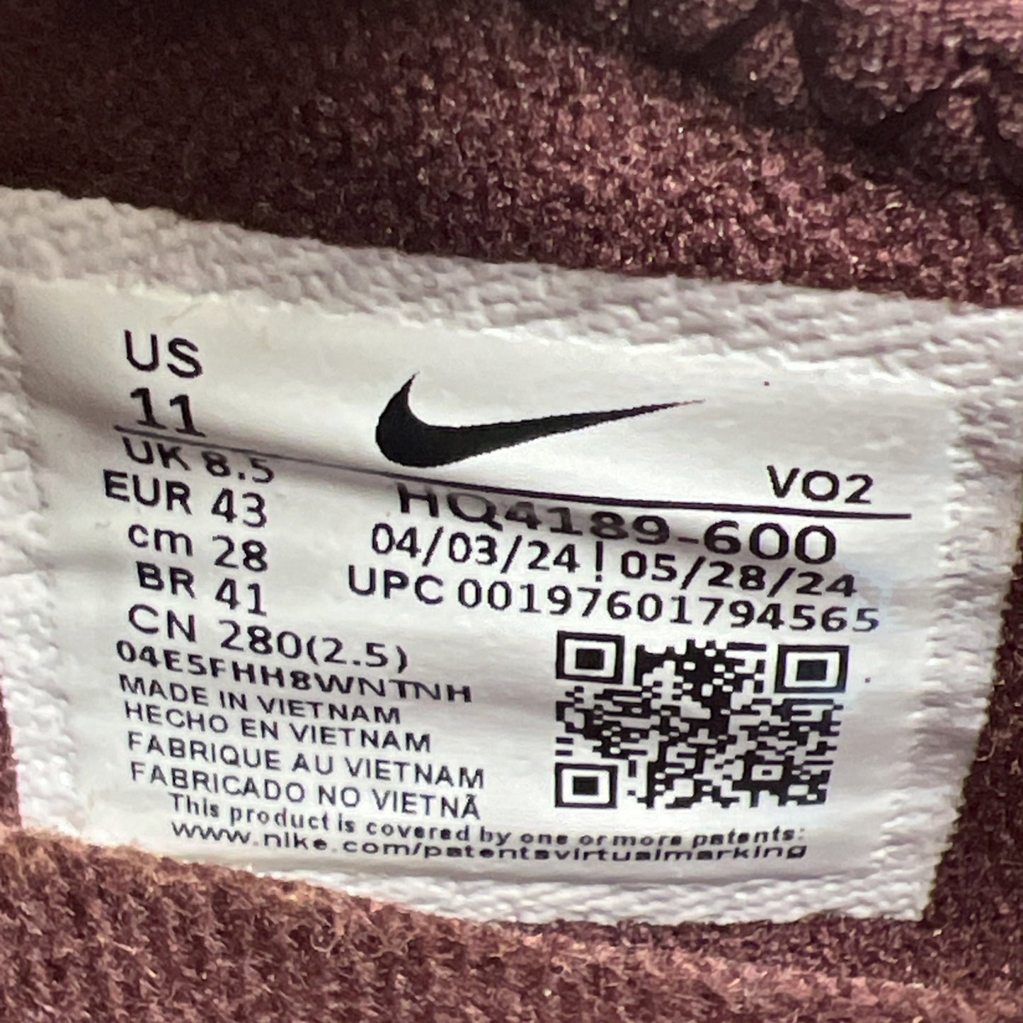 Size 11W - Nike Air Max Sunder (HQ4189-600) Burgundy/Blue