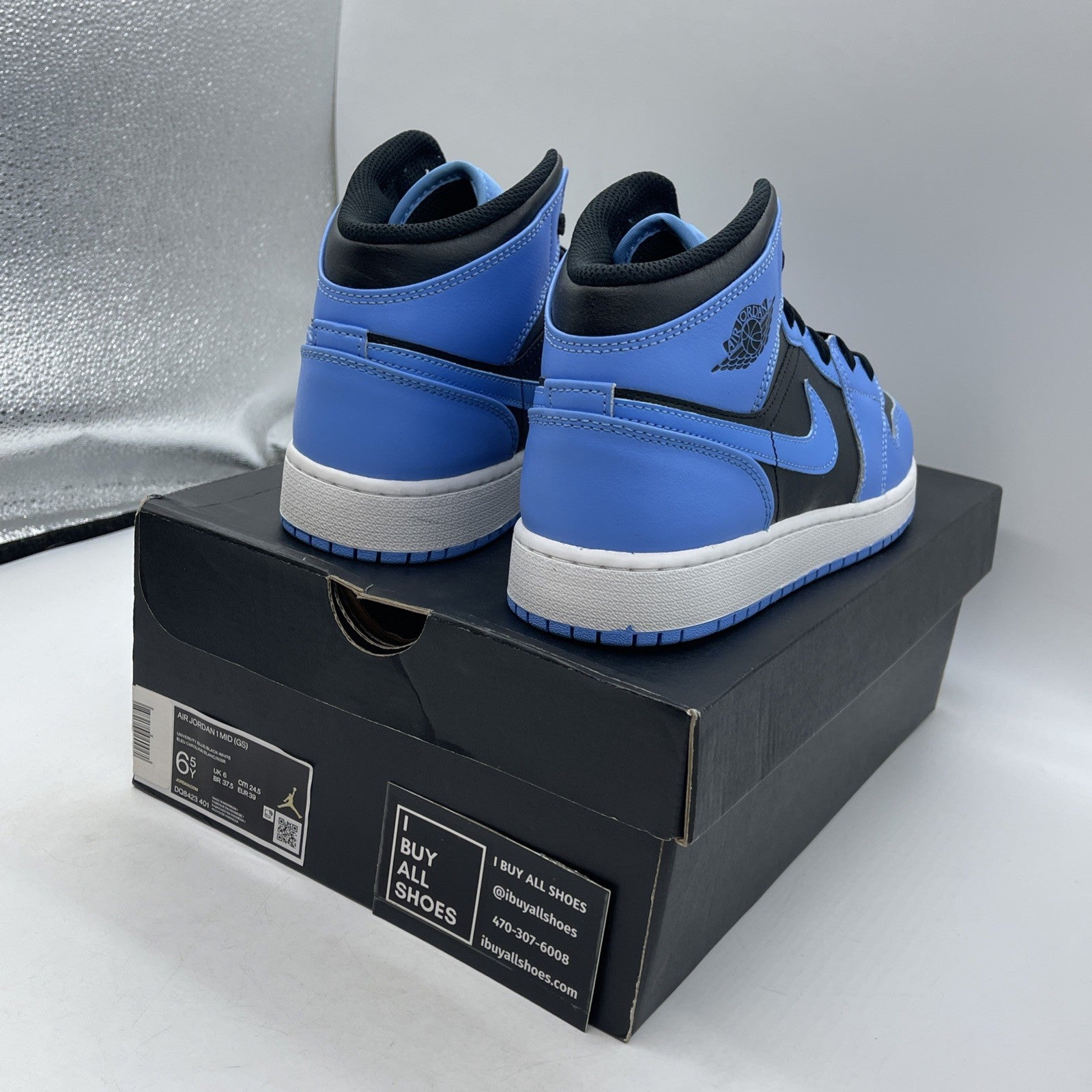 Size 6.5Y (GS) - Air Jordan 1 Mid University Blue Black Leather (DQ8423-401)