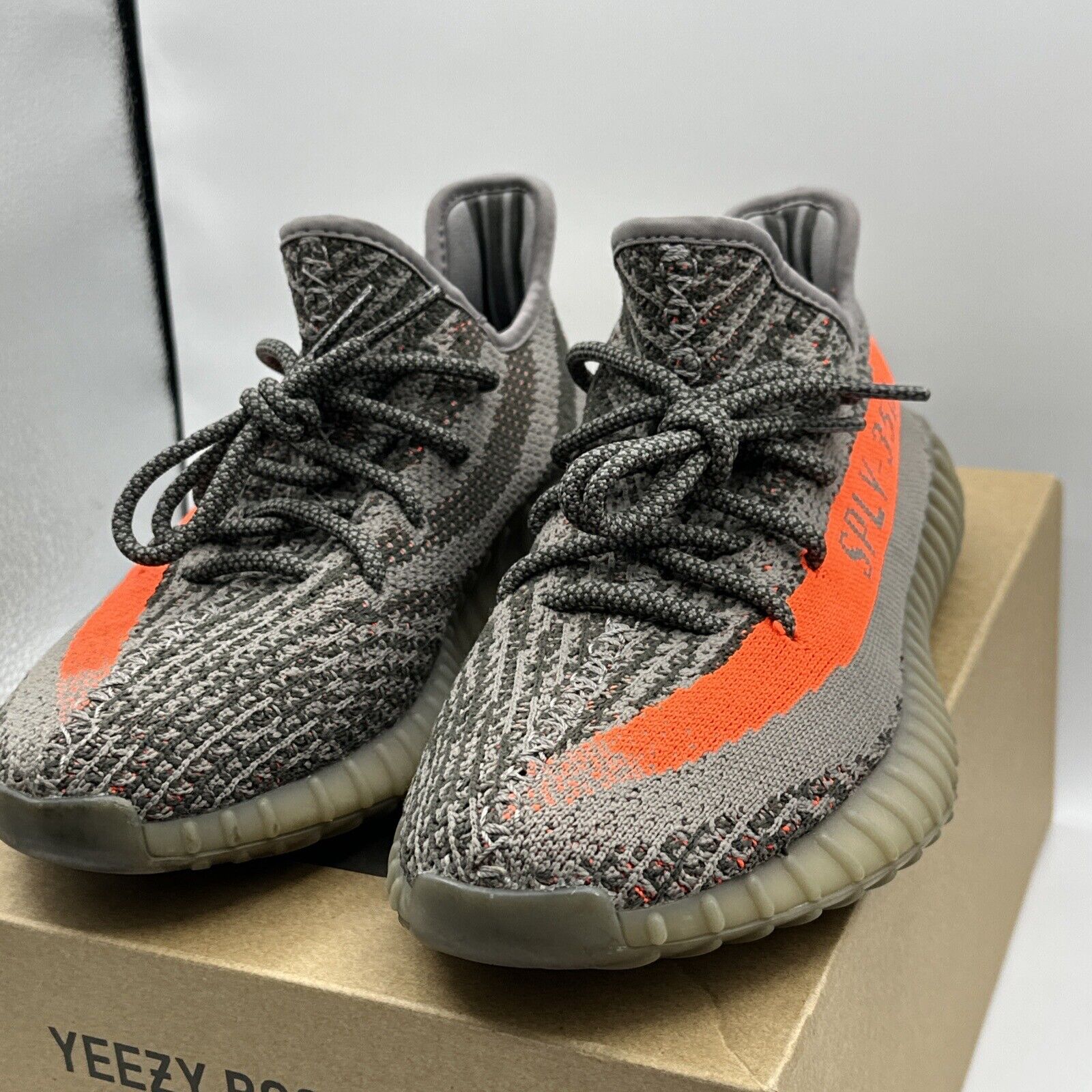 Size 8 - adidas Yeezy Boost 350 V2 Beluga OG 2016 release RARE orange Grey Comfy