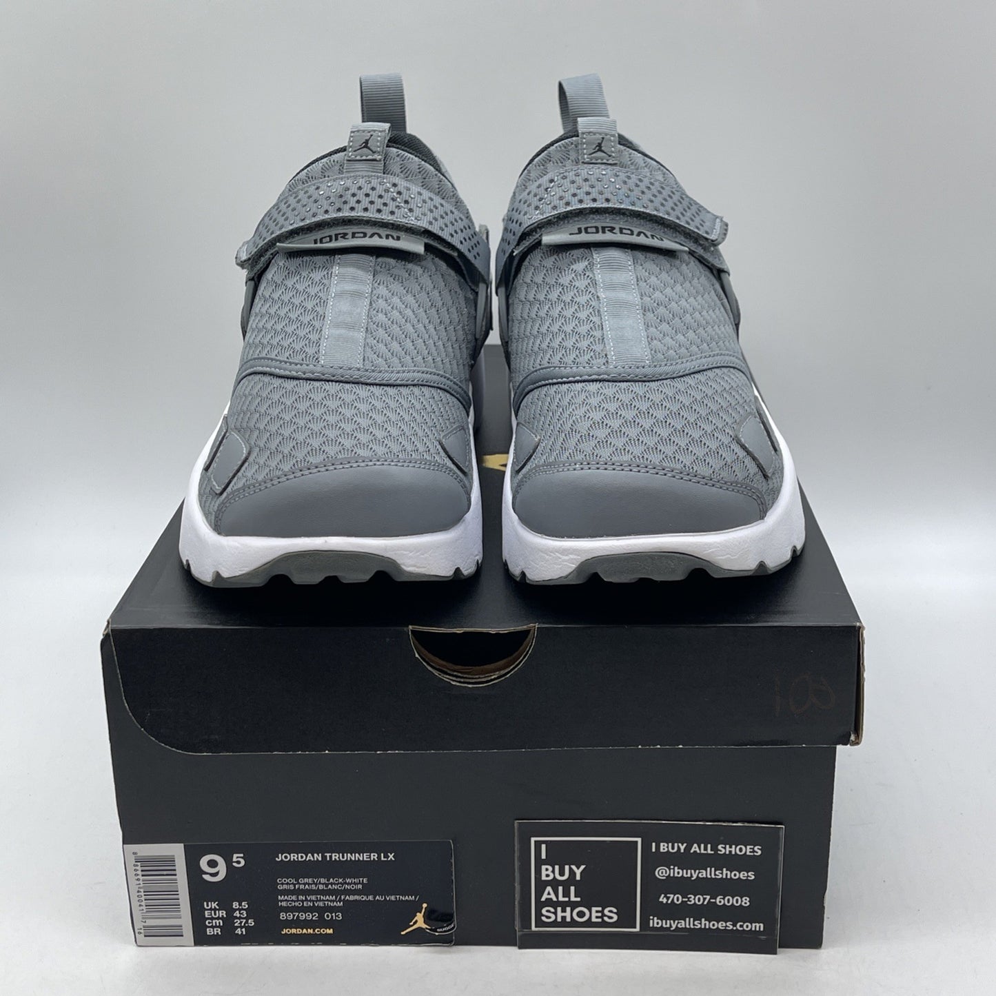 Size 9.5 - Jordan Trunner LX Cool Grey White Suede Leather (897992-013)