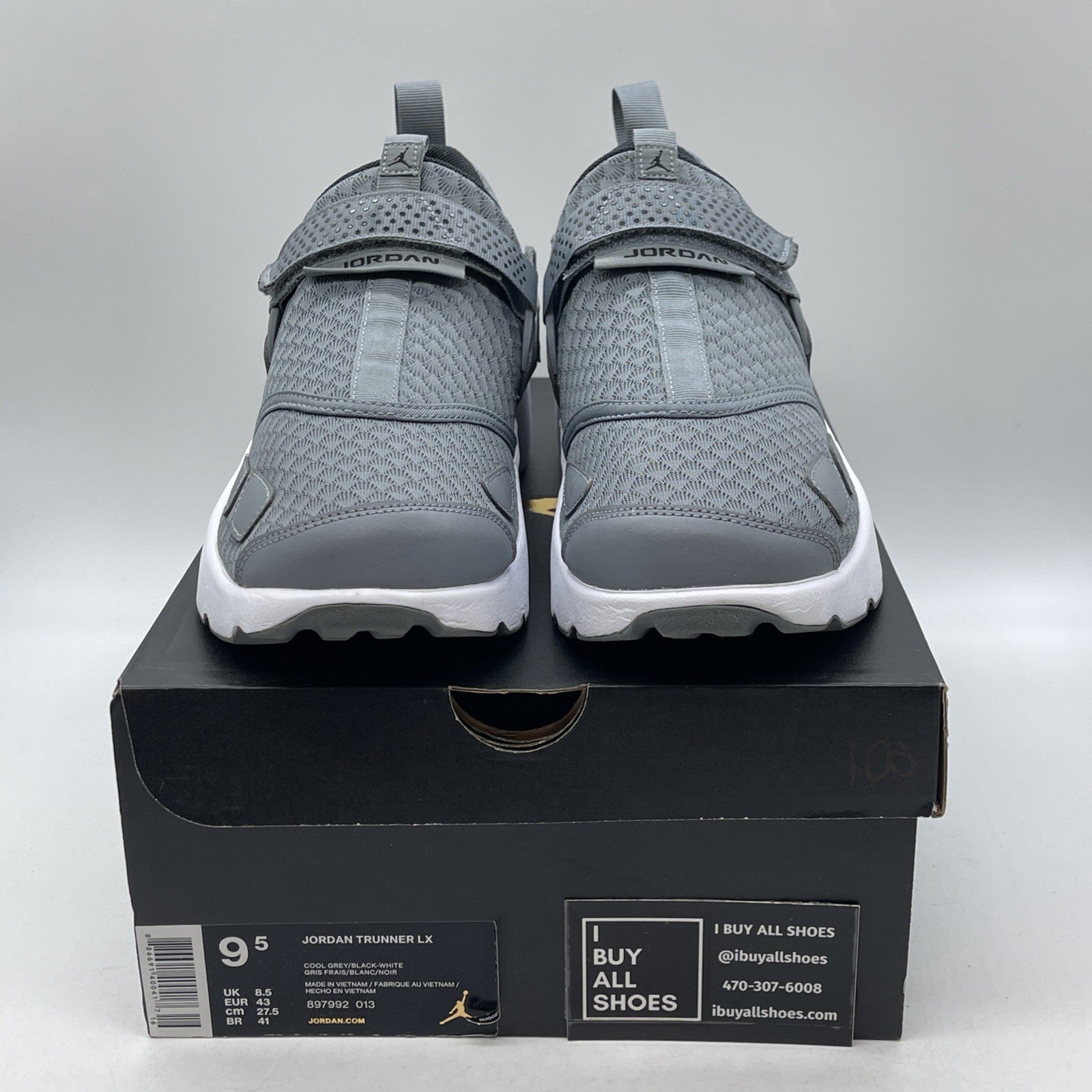 Size 9.5 - Jordan Trunner LX Cool Grey White Suede Leather (897992-013)