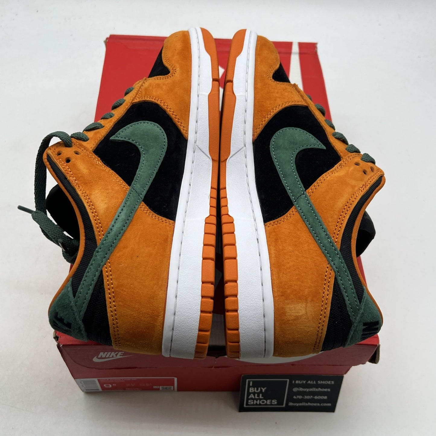 Size 9.5 - Nike Dunk SP Retro 2020 Low Ceramic (DA1469-001)