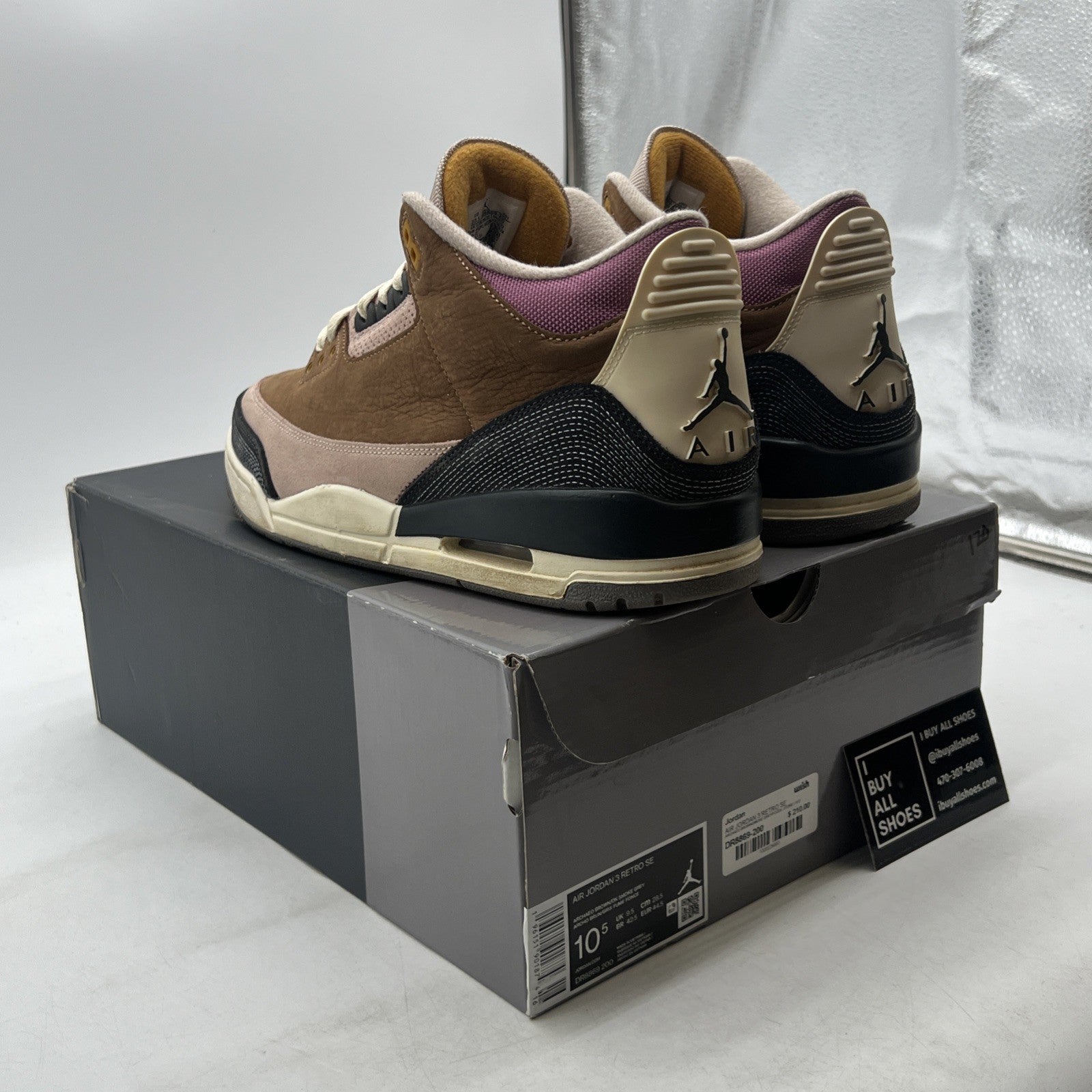 Size 10.5 - Air Jordan 3 Retro SE Winterized (DR8869-200)