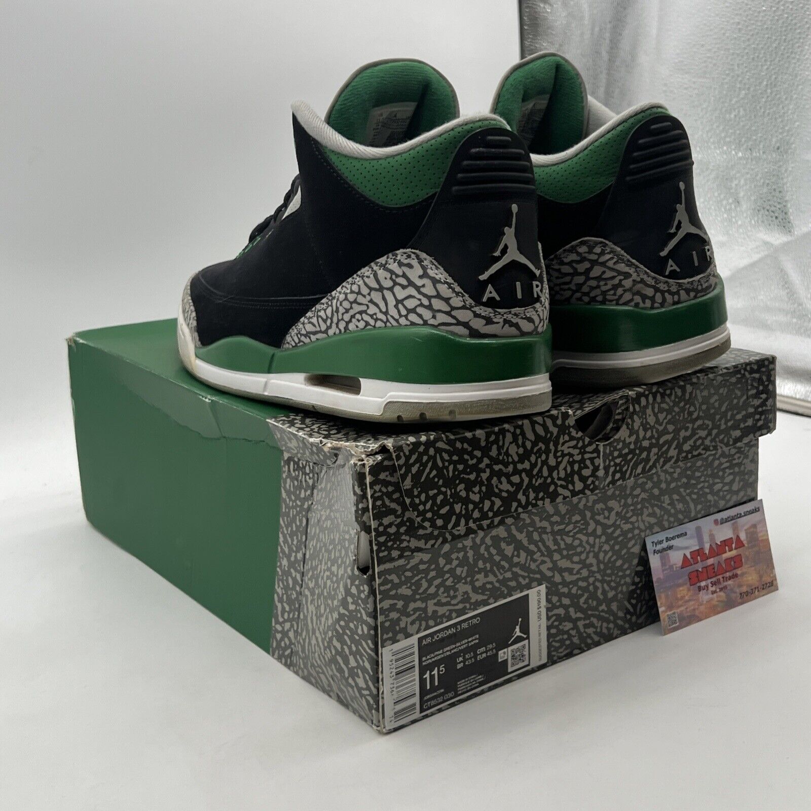 Size 11.5 - Air Jordan 3 Retro Mid Pine Green (CT8532-030)