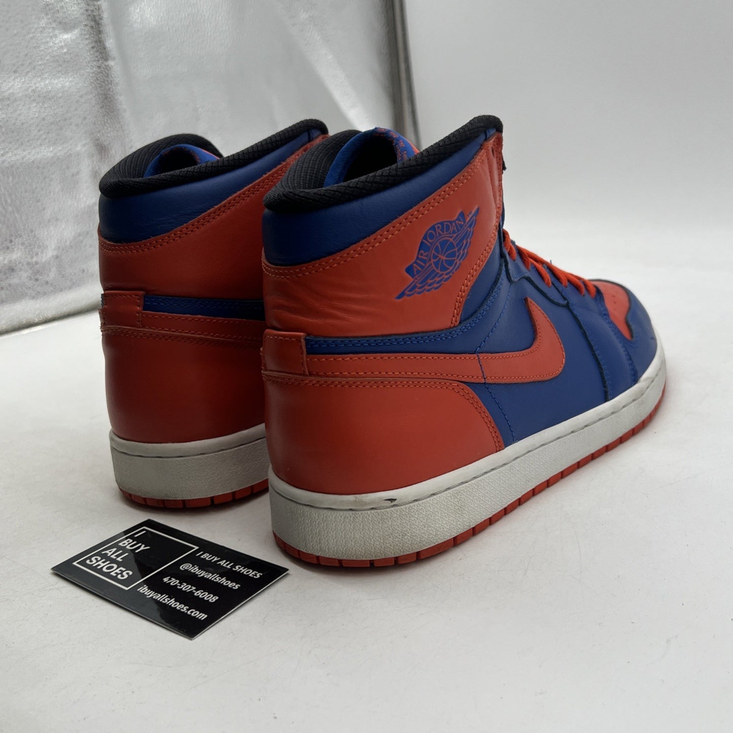 Size 12 - Air Jordan 1 Retro OG High Knicks (555088-407)