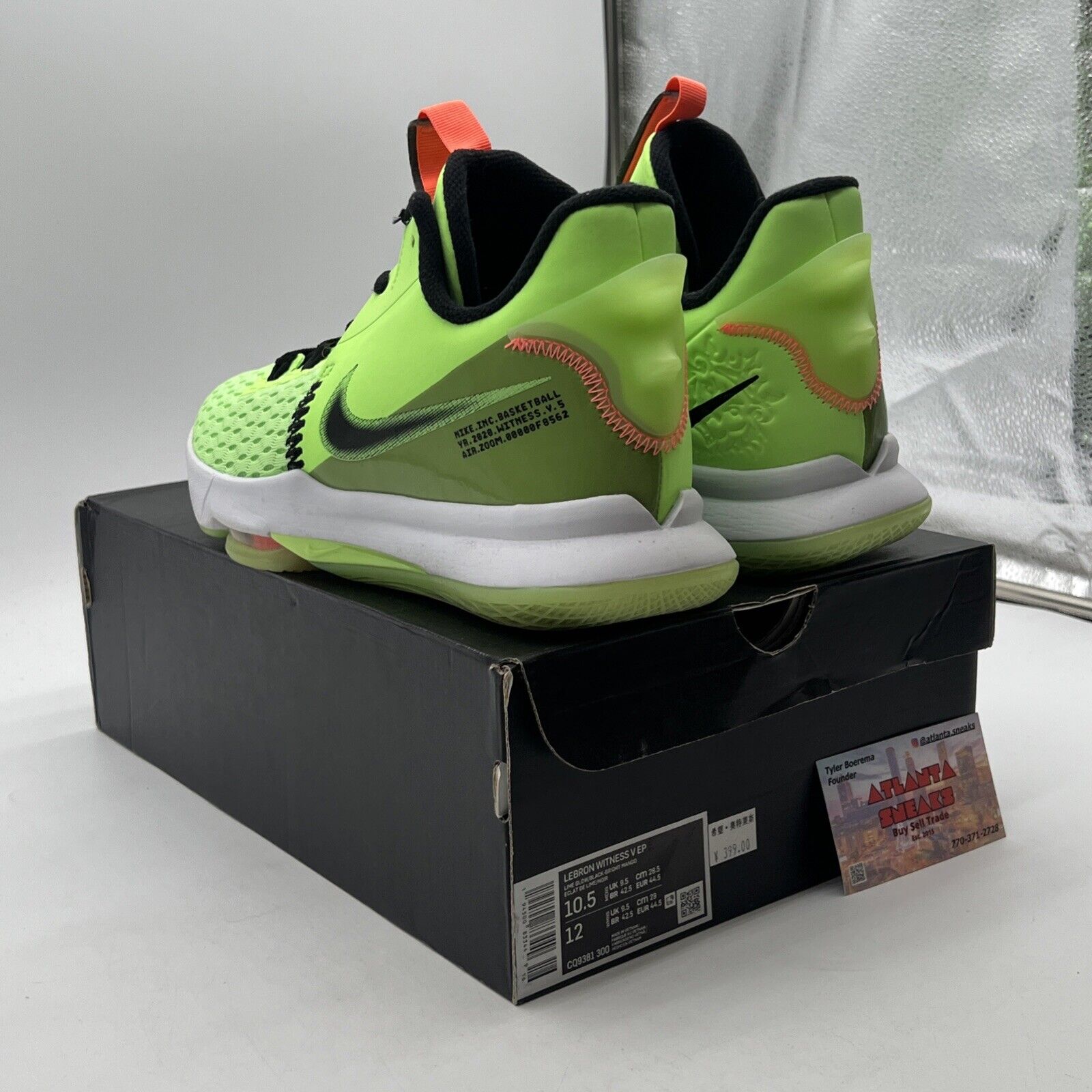 Size 10.5 - Nike LeBron Witness 5 EP Grinch (CQ9381-300)